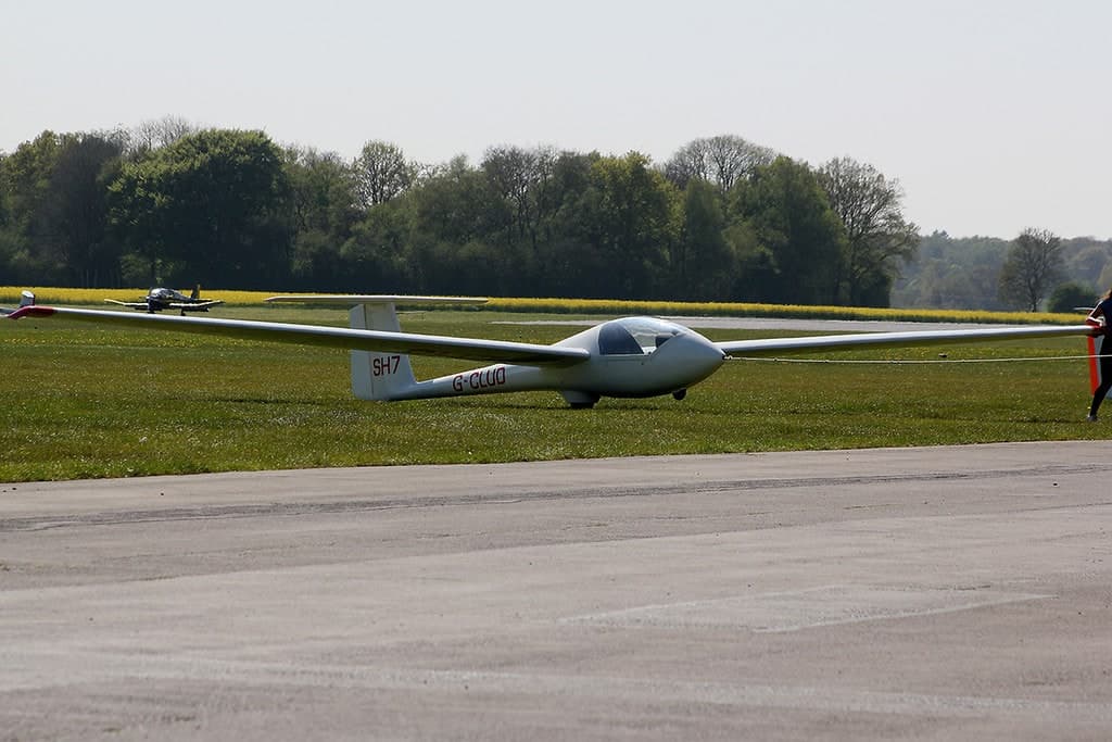 G-CLUD — Glider