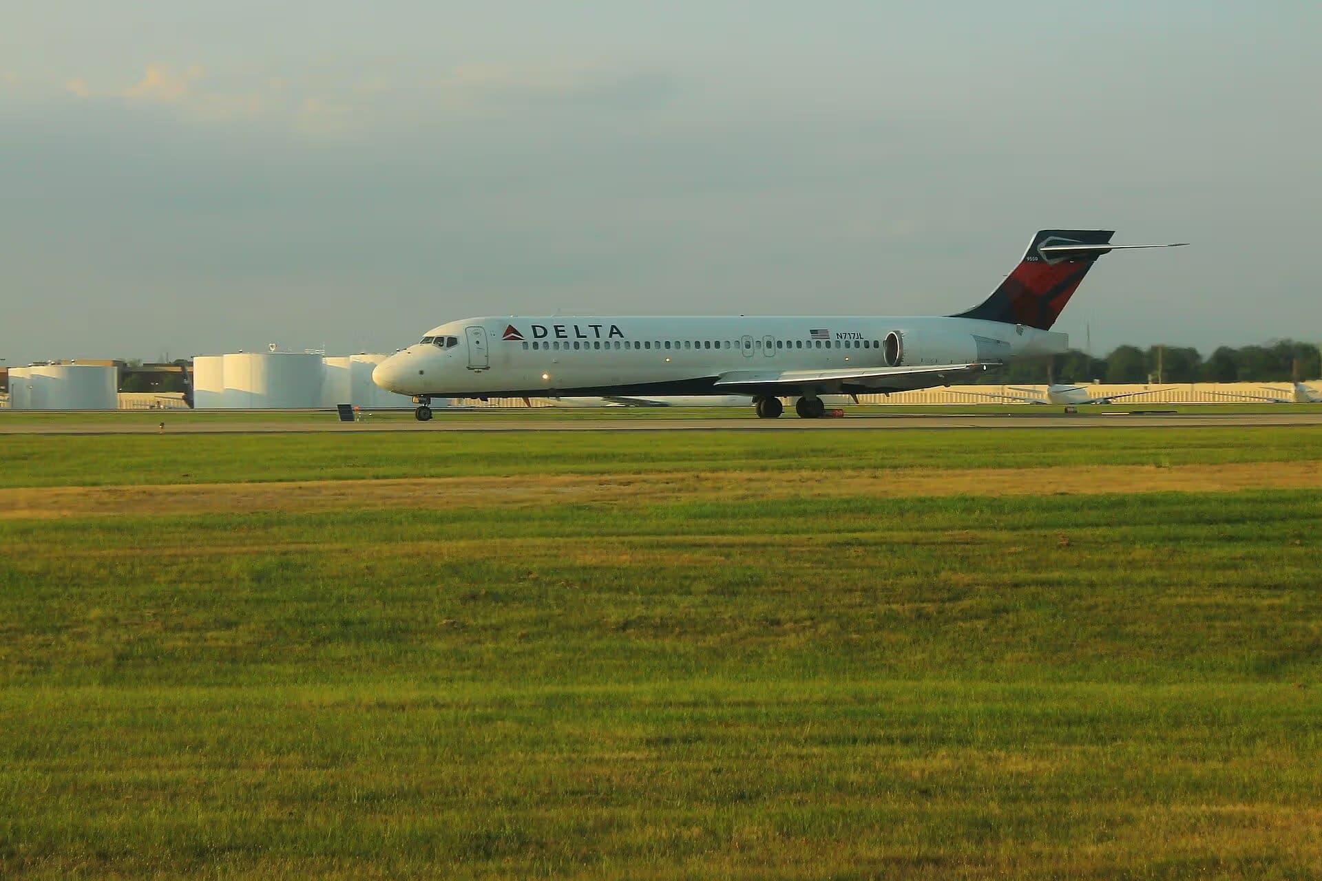 N717JL — Aircraft