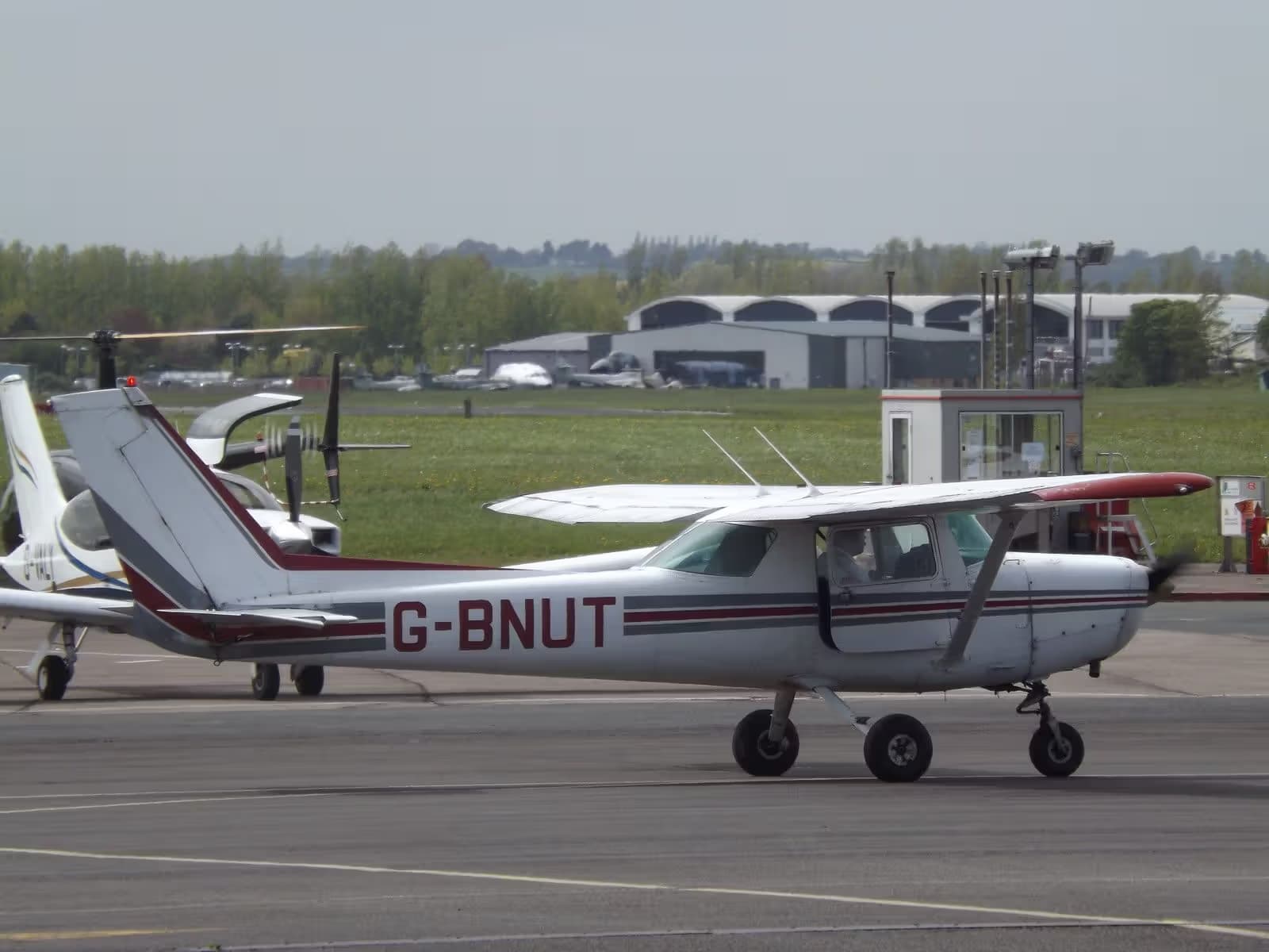 G-BNUT — Cessna