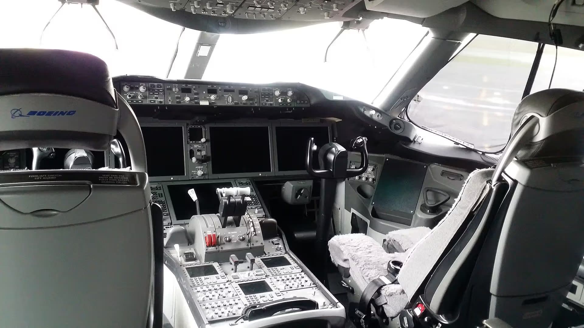 Unidentified — Boeing