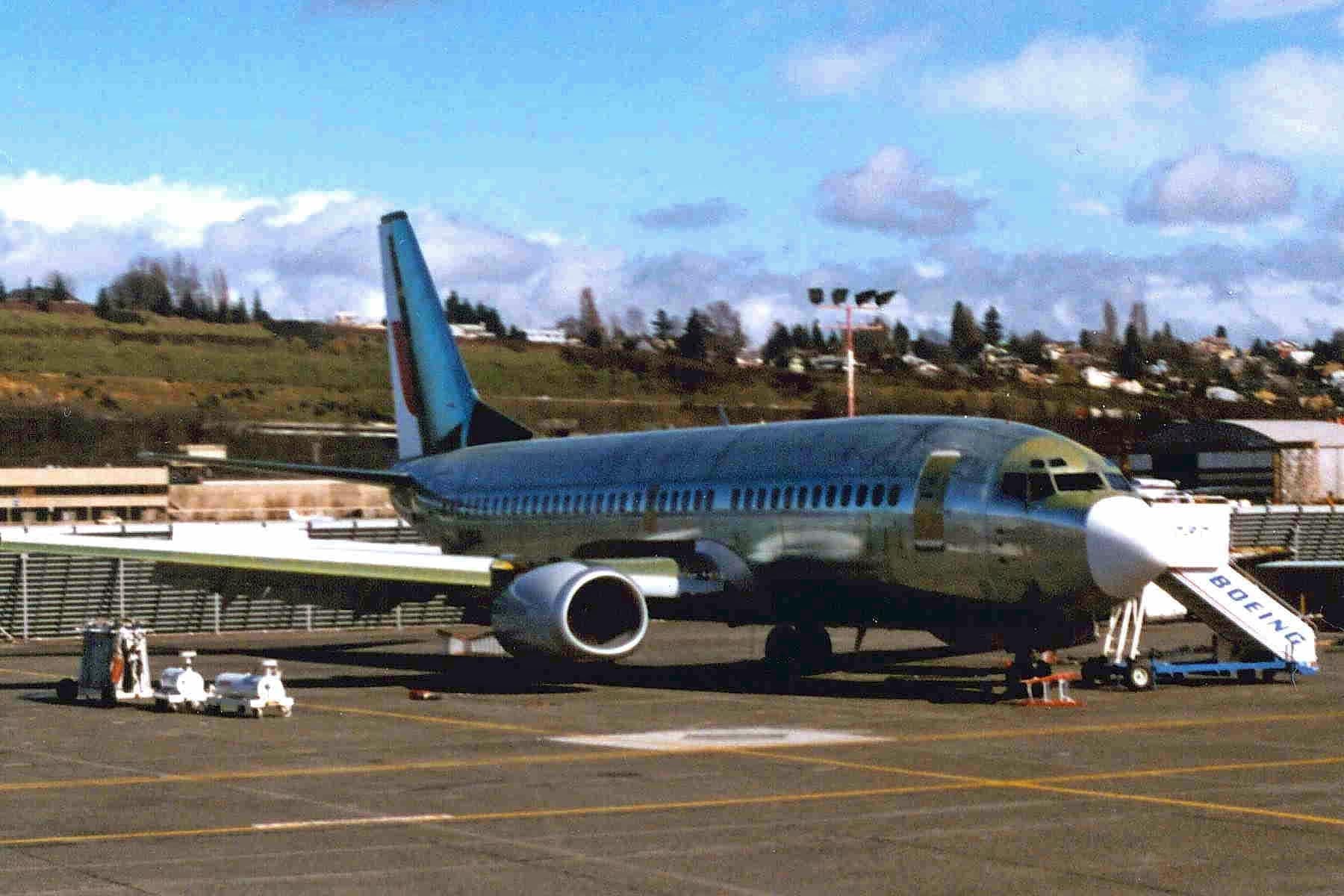 N356UA — Boeing