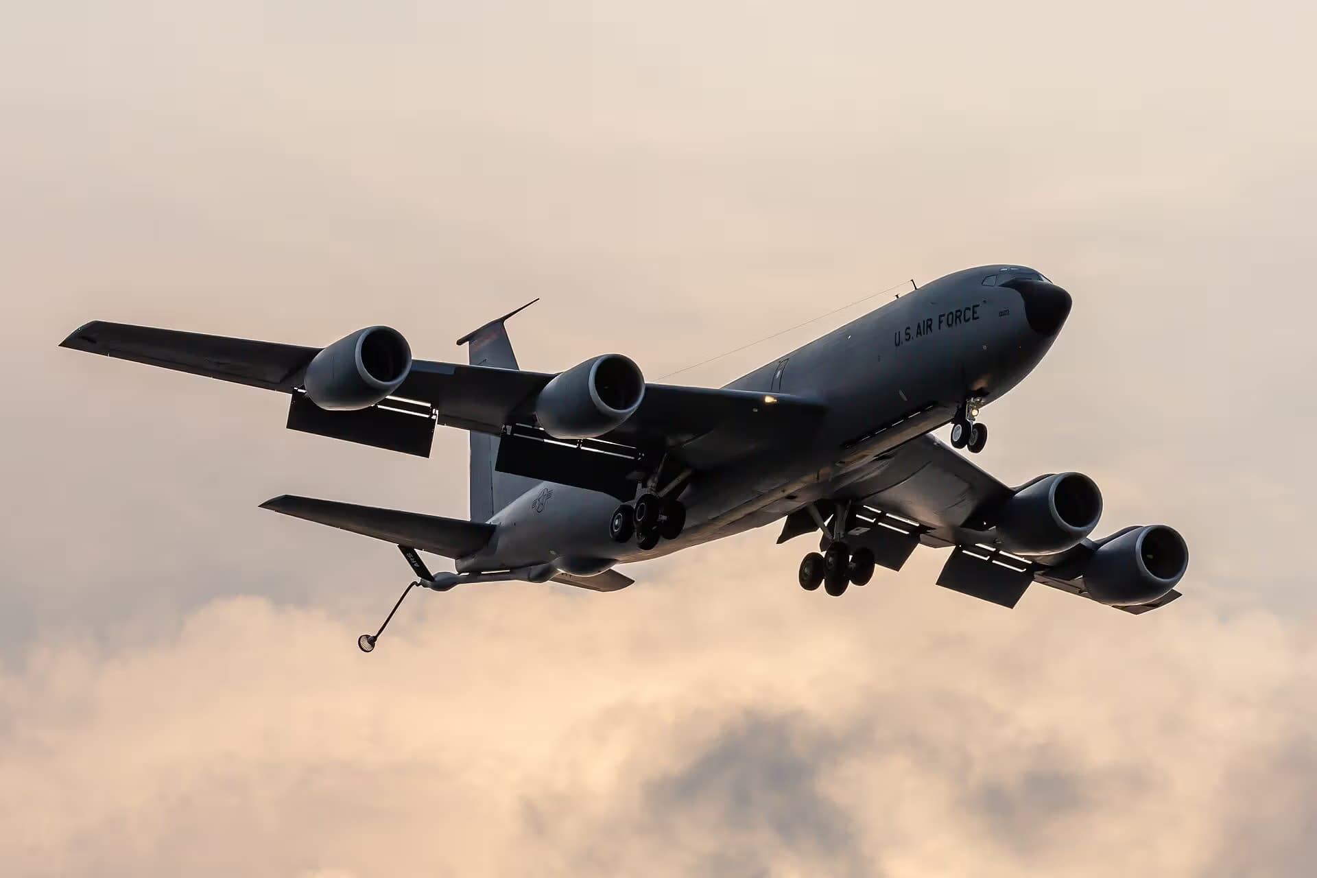 Unidentified — Boeing