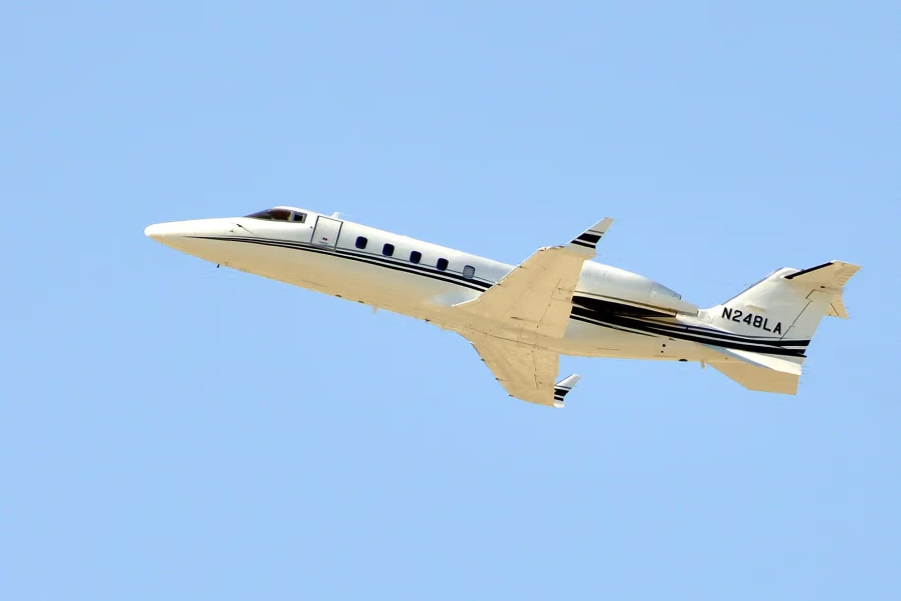 N248LA — Business jet