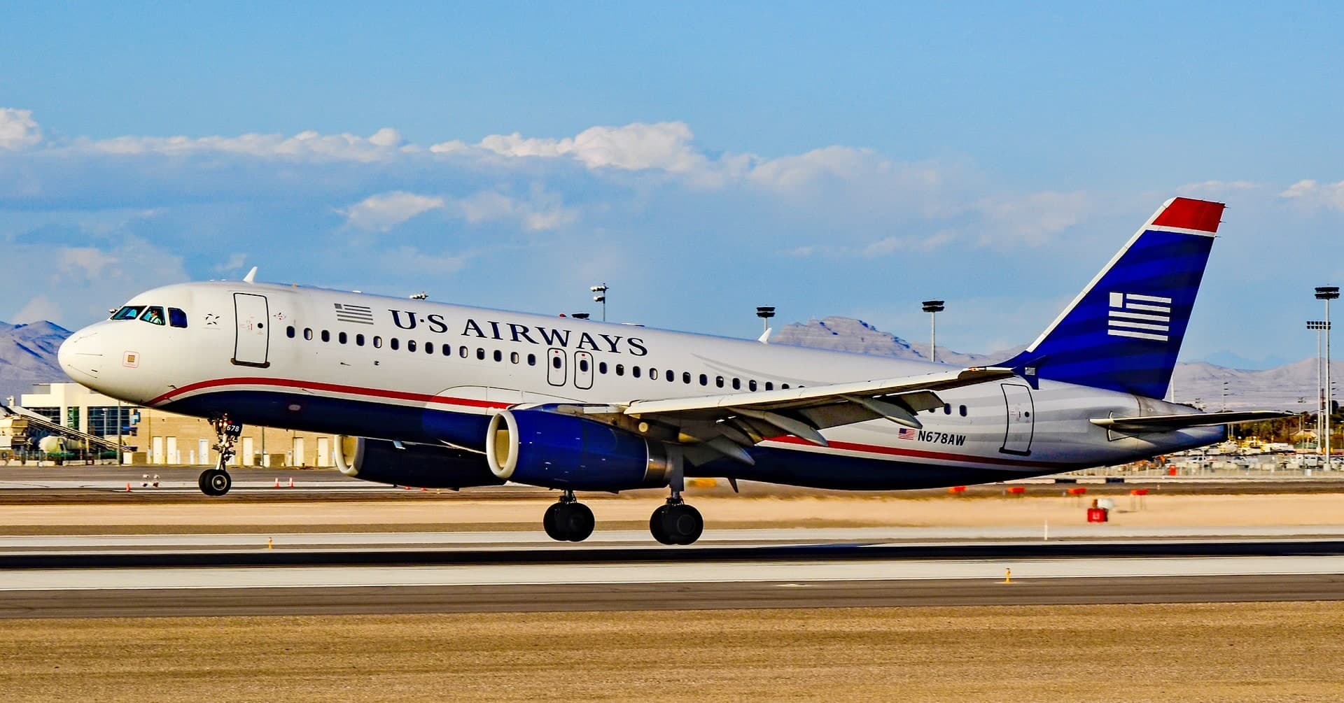 N678AW — Airbus