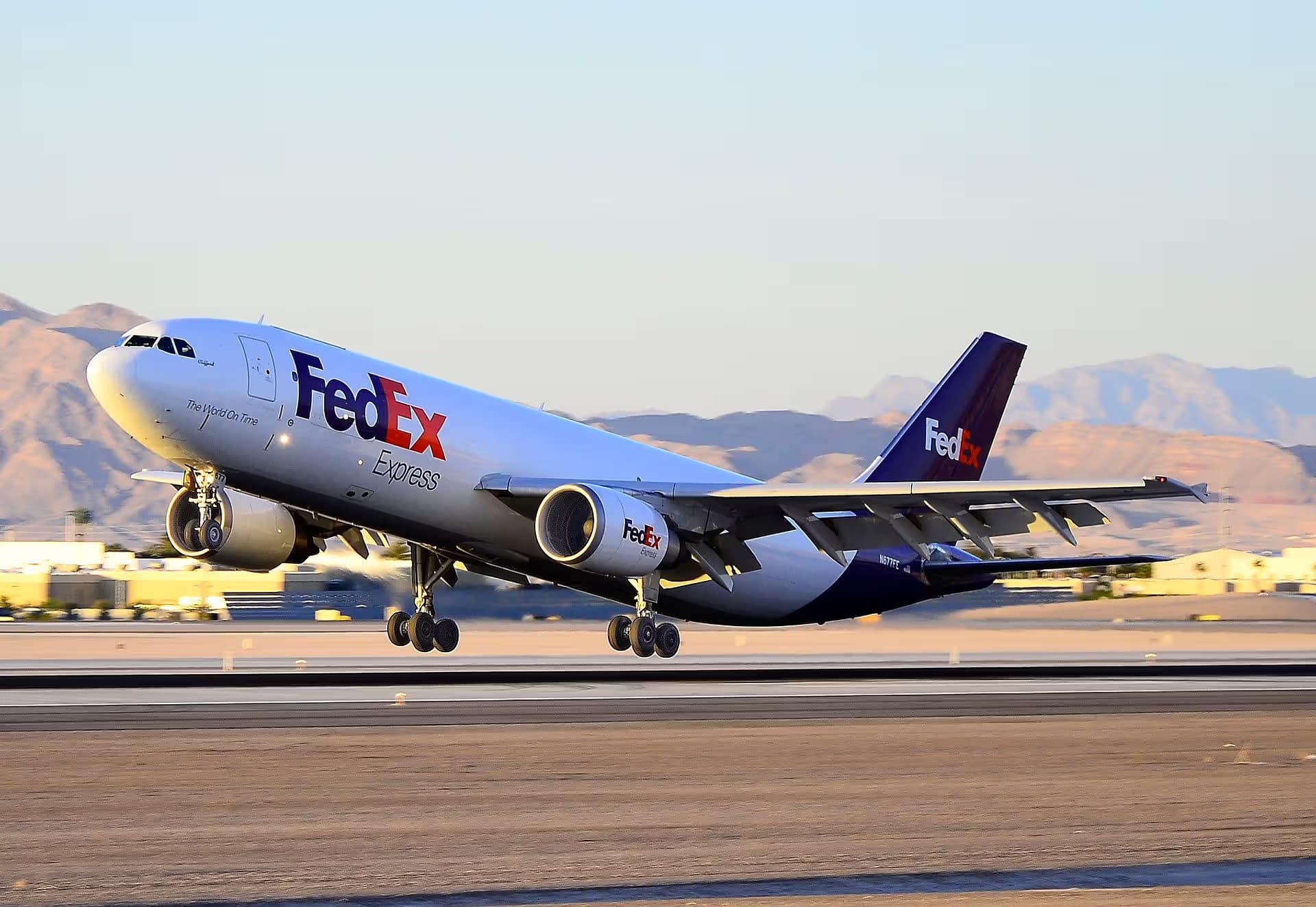 N677FE — Airbus