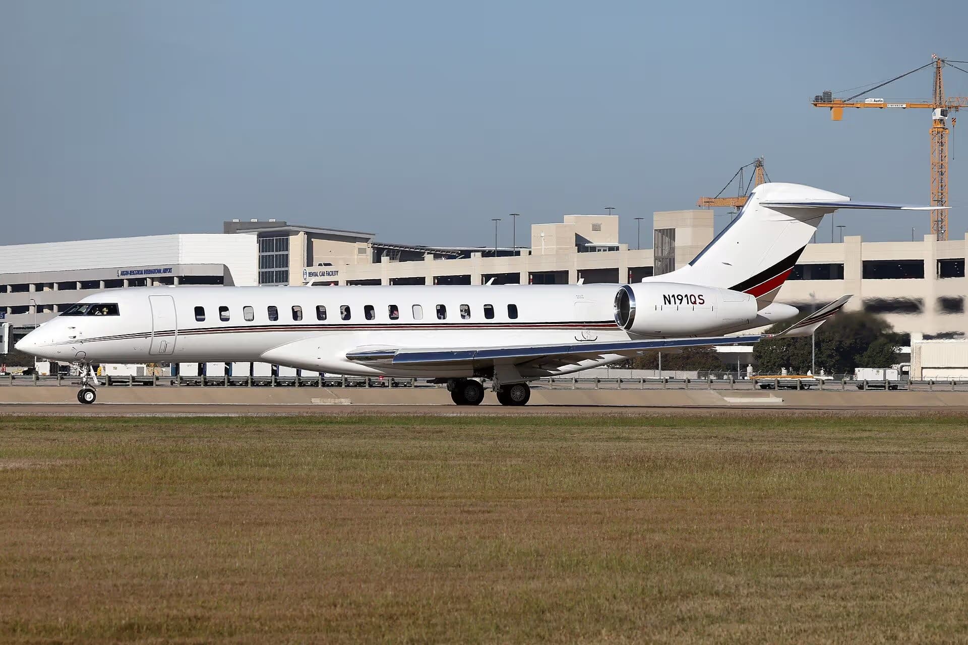 N191QS — Bombardier