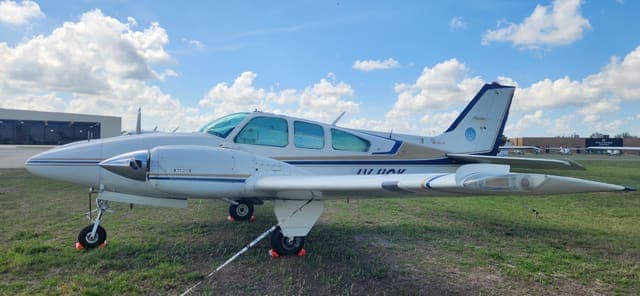 LVHGK - Beechcraft Bonanza A36