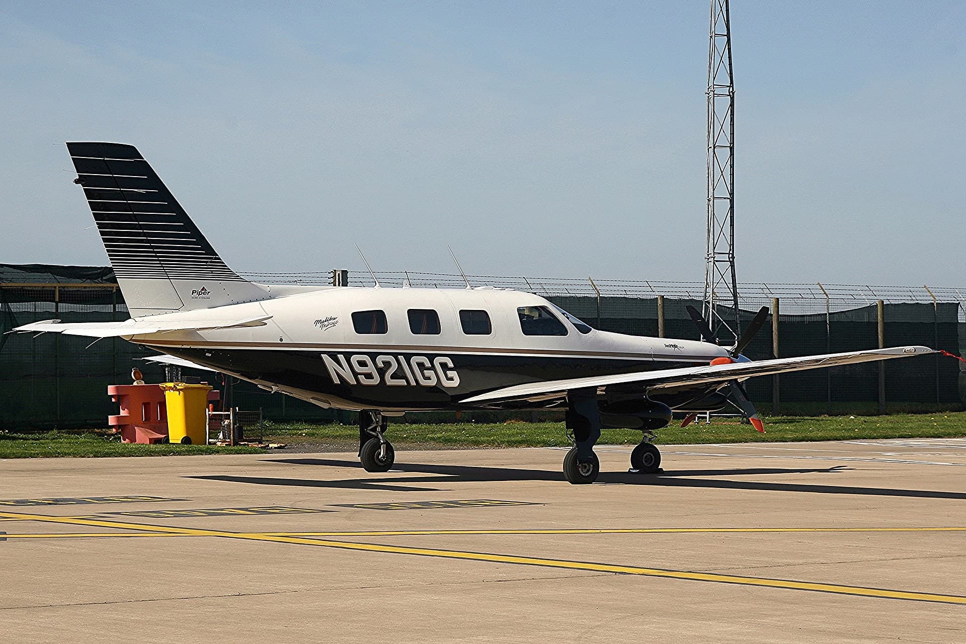 N921GG — Piper
