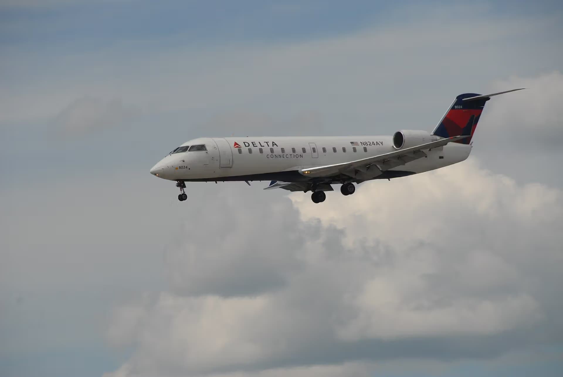 N824AY — Bombardier