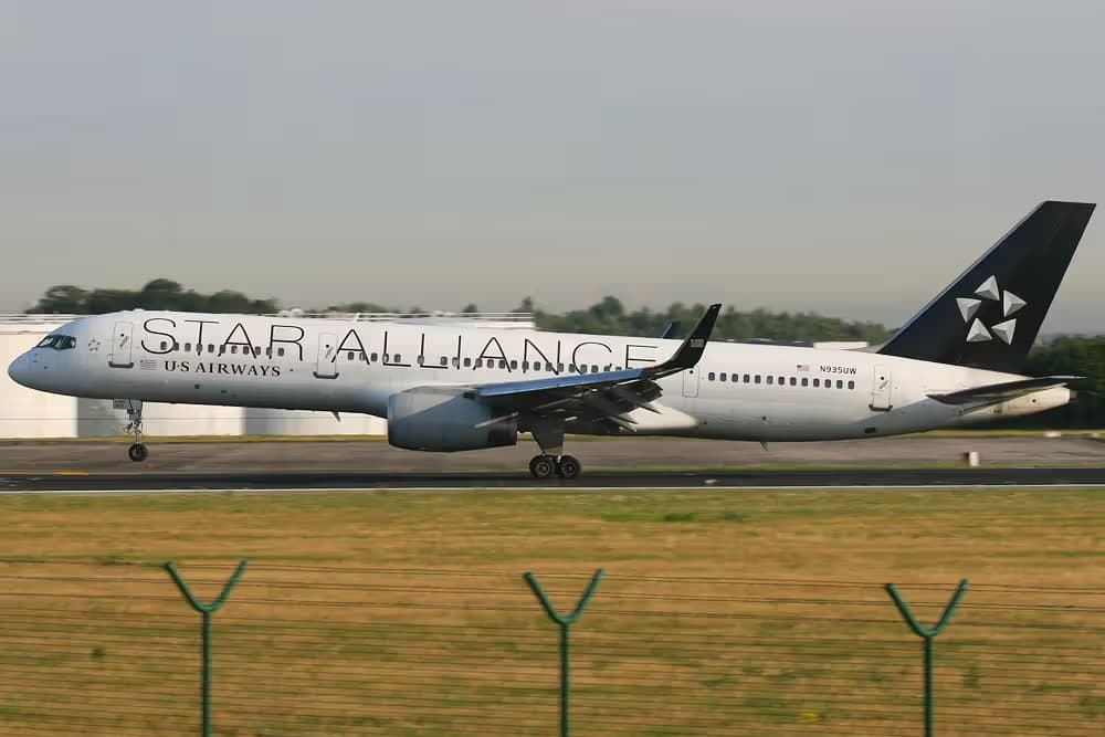 N935UW — Boeing