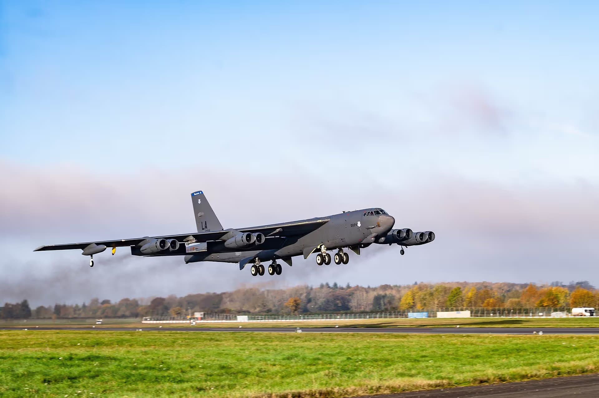 Unidentified — Aircraft