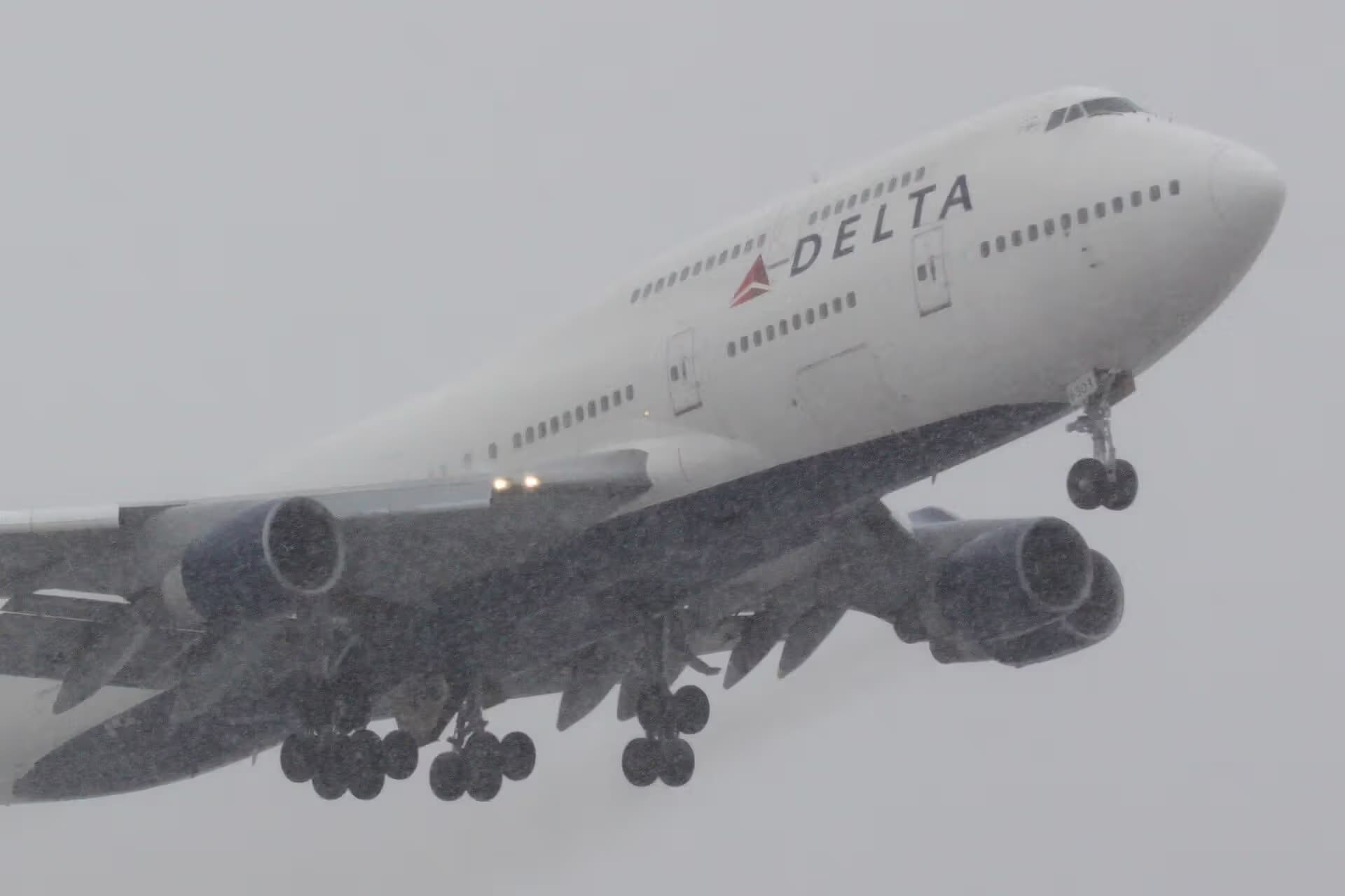 N663US — Boeing