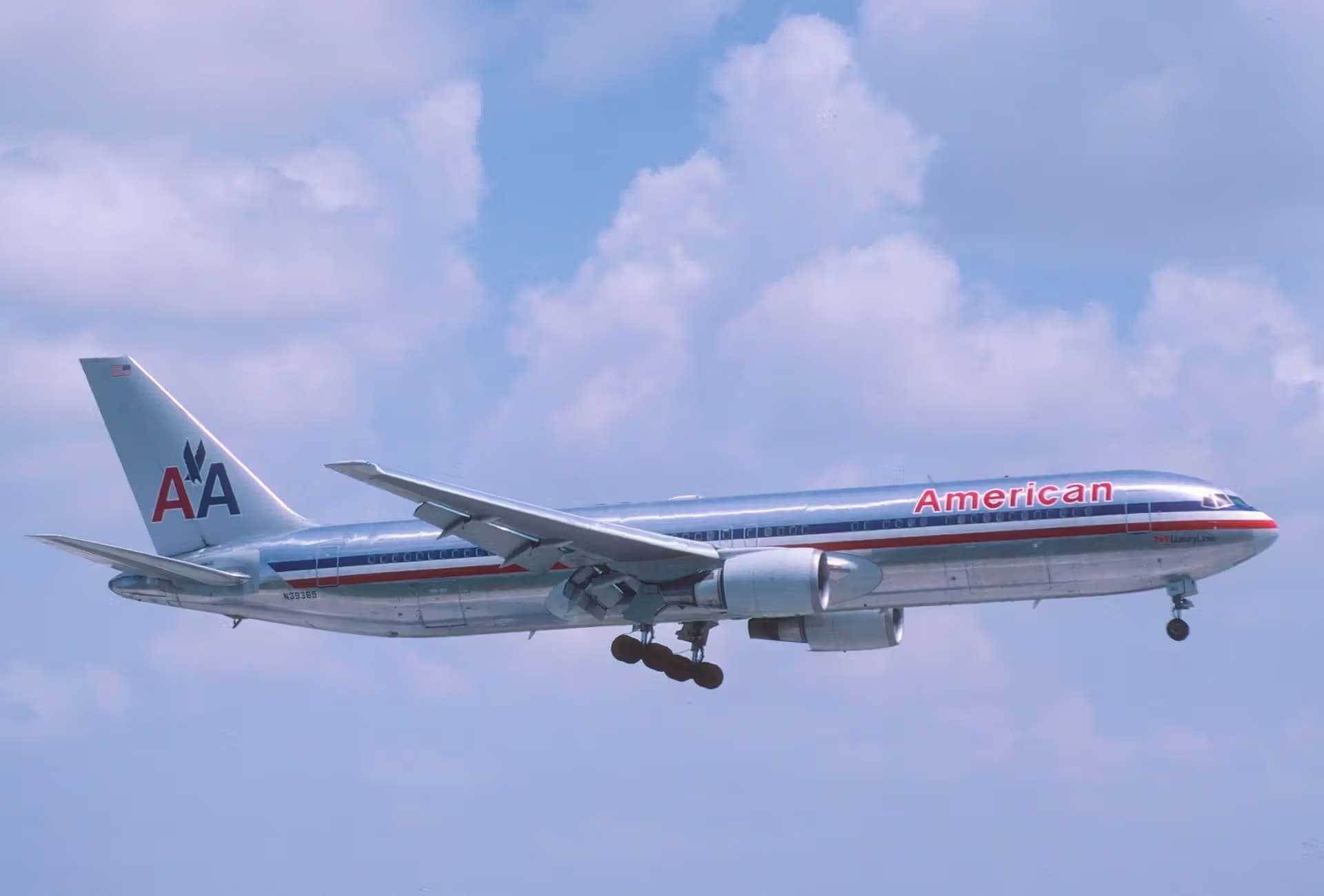 N39365 — Boeing