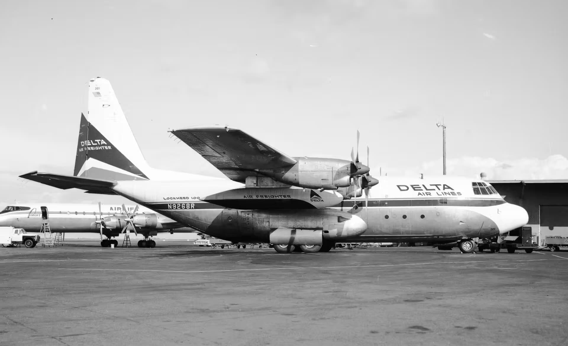 N9268R — Lockheed