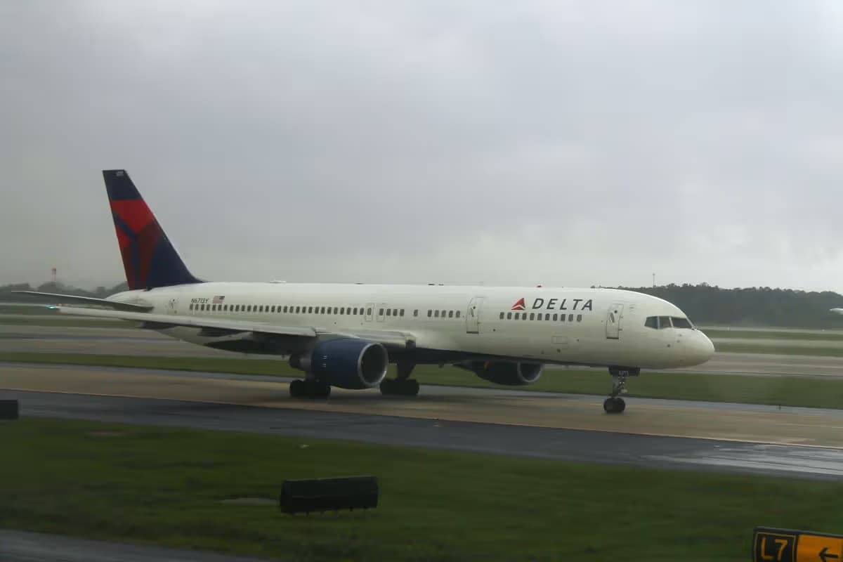 N6713Y — Boeing