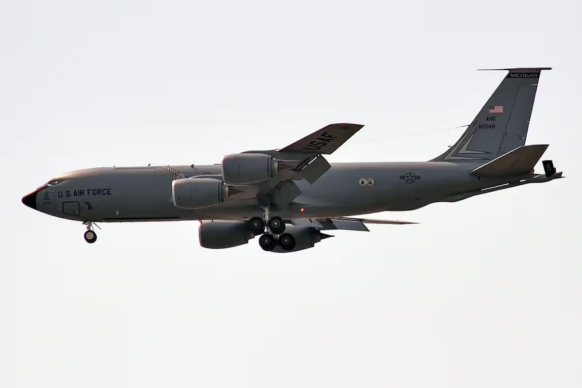 Unidentified — Aircraft