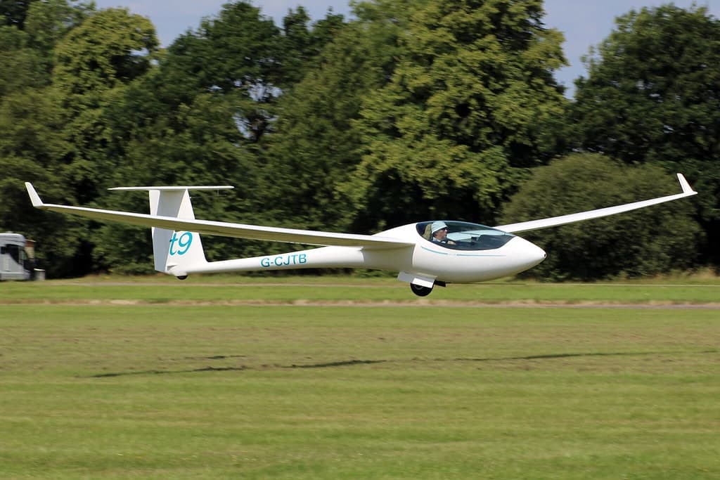 G-CJTB — Glider