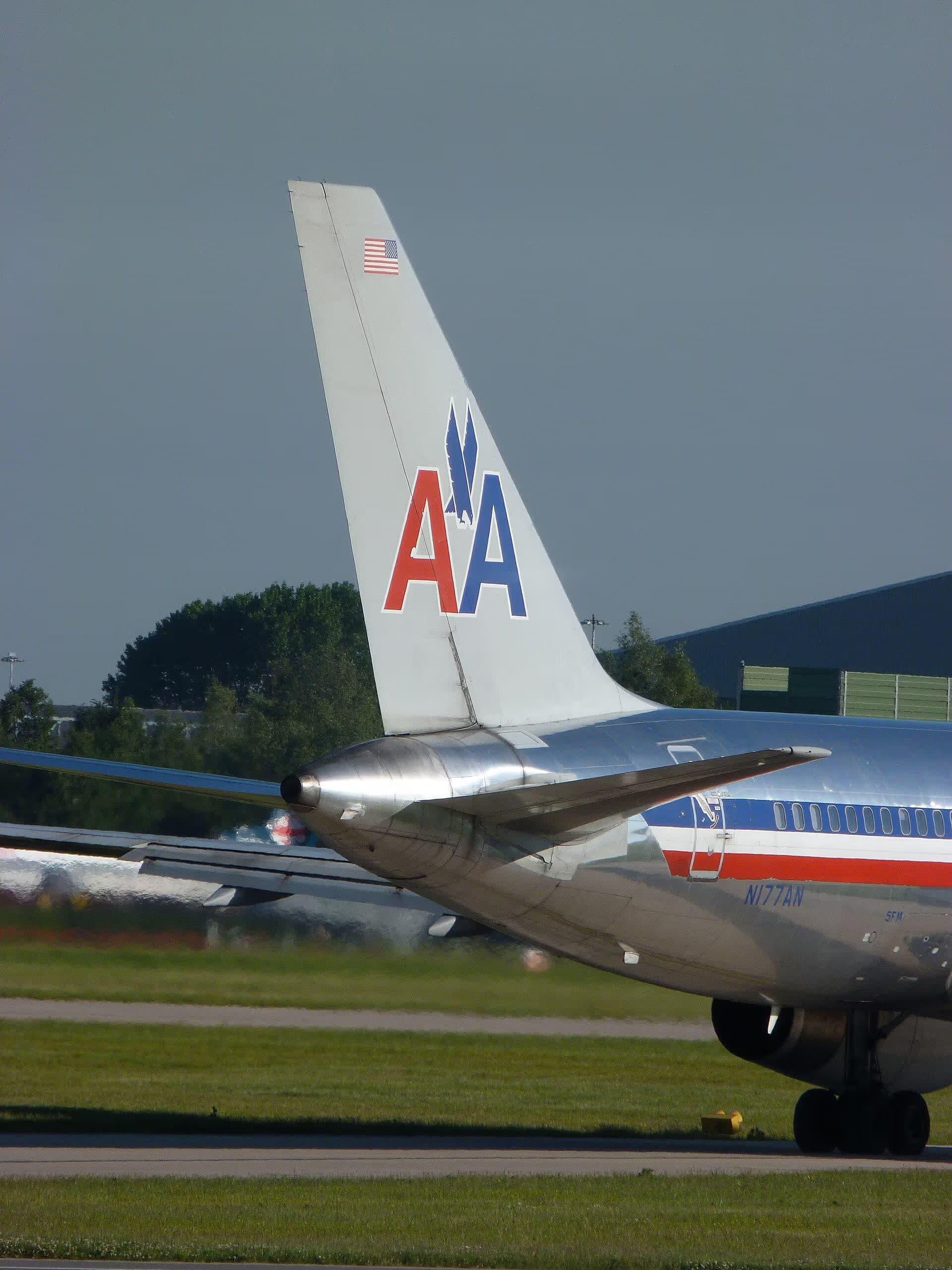 N177AN — Aircraft