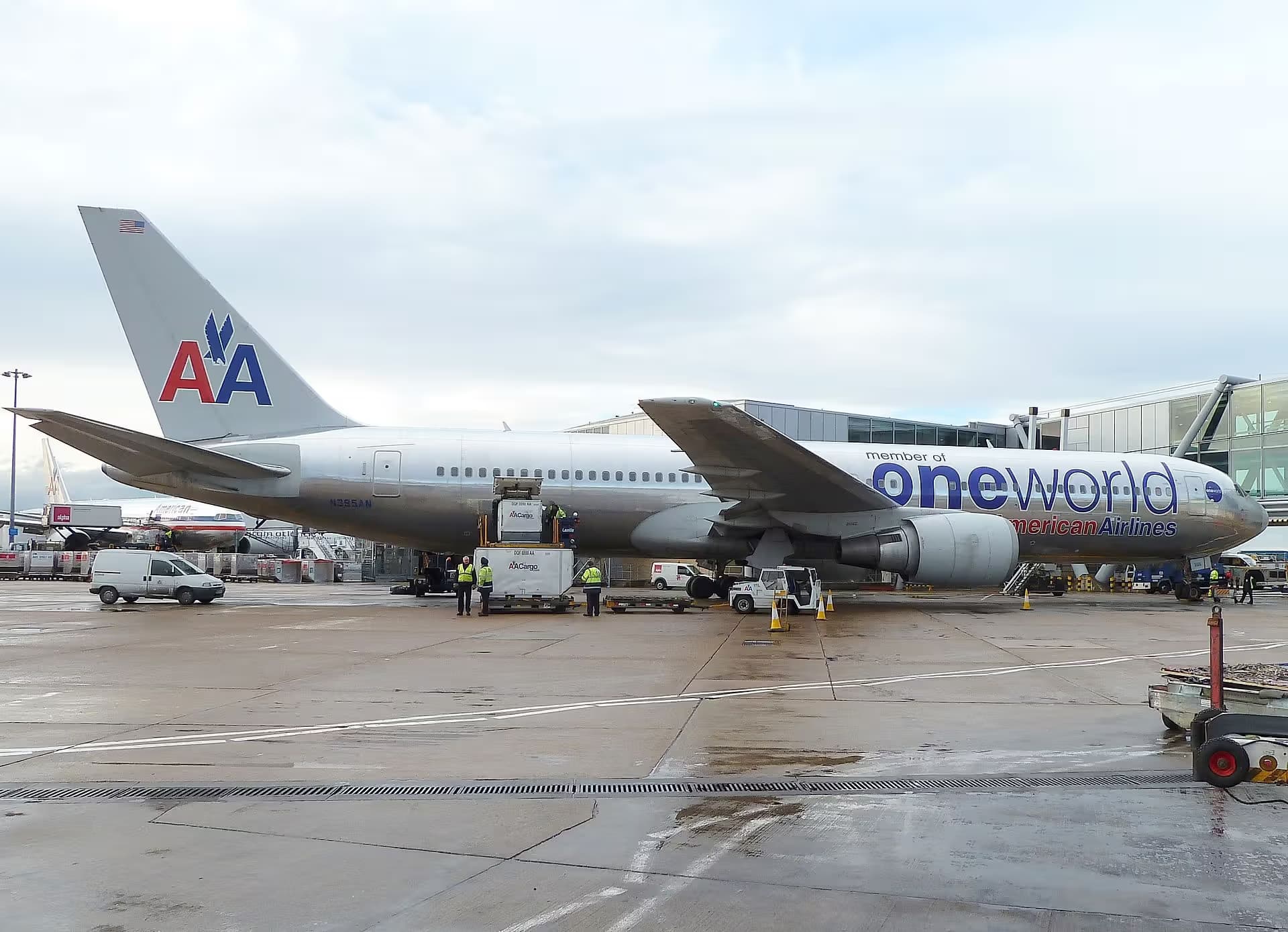 N395AN — Boeing