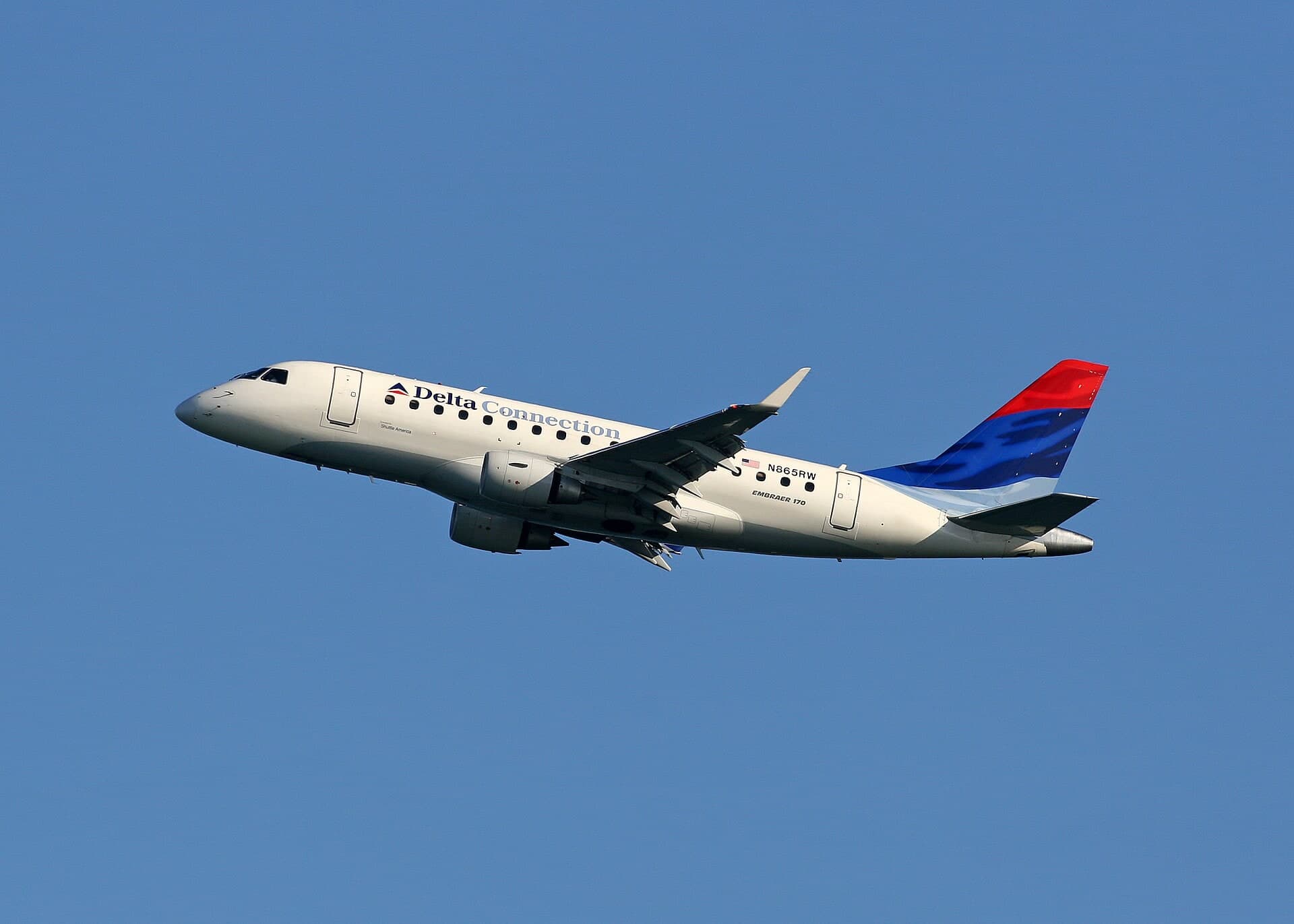 N865RW — Embraer