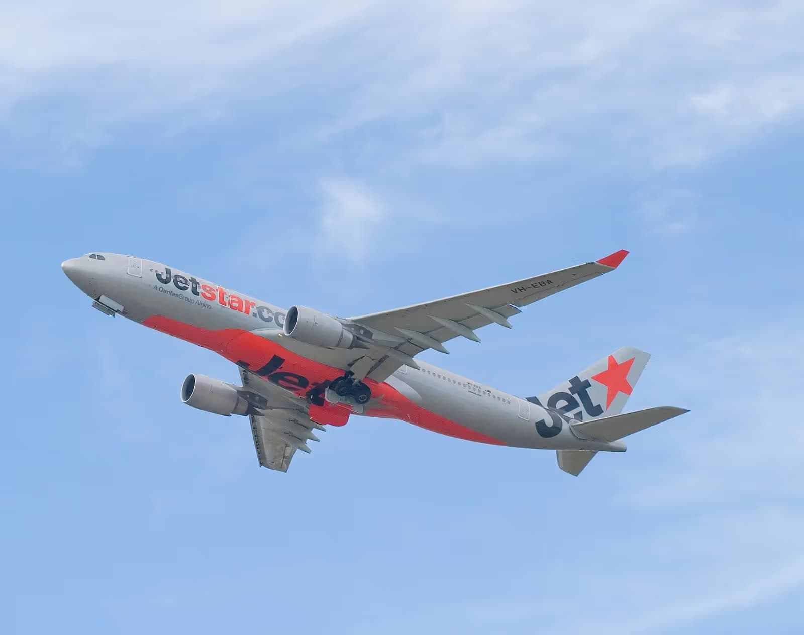 VH-EBA — Airbus