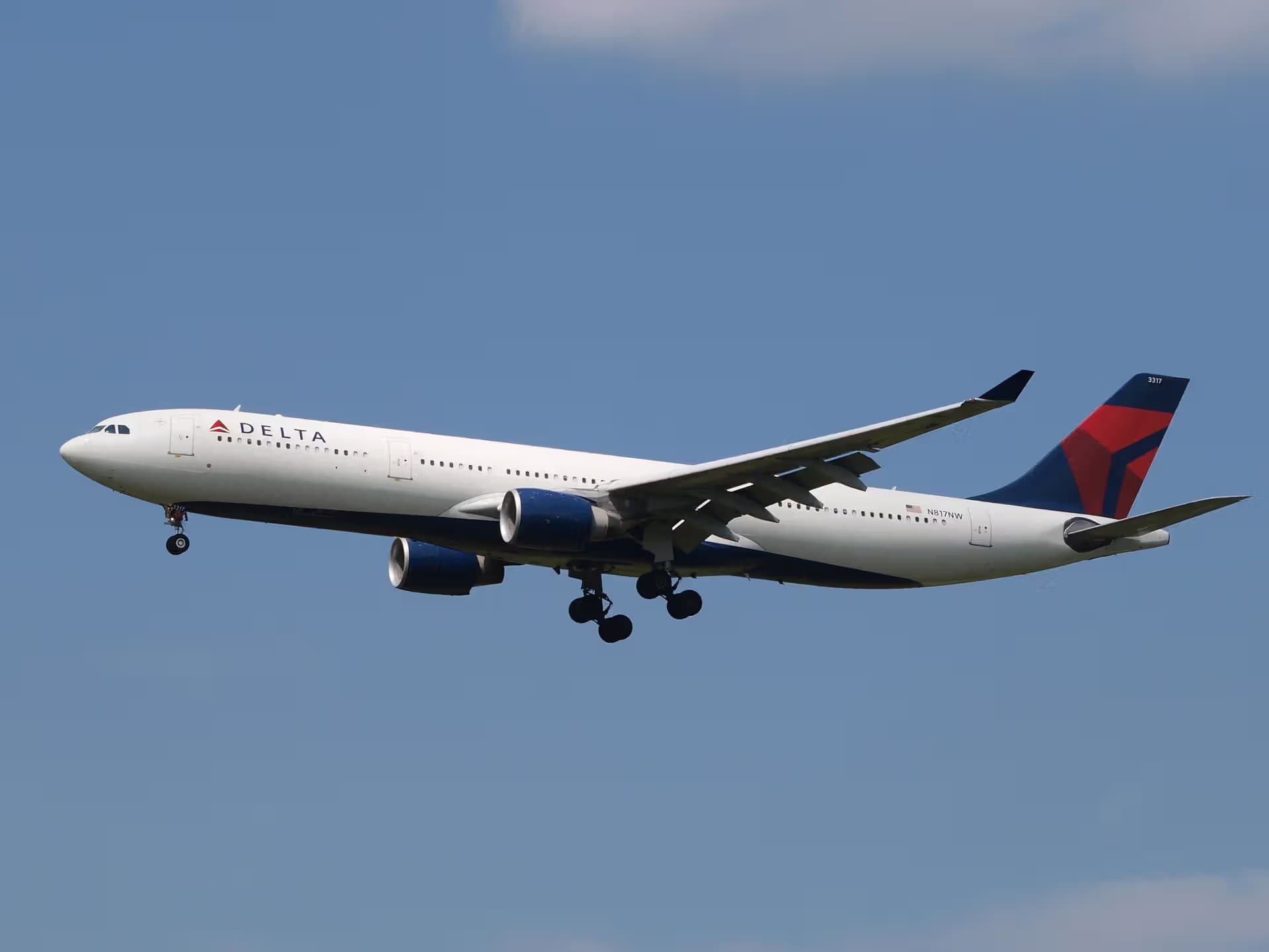 N817NW — Airbus