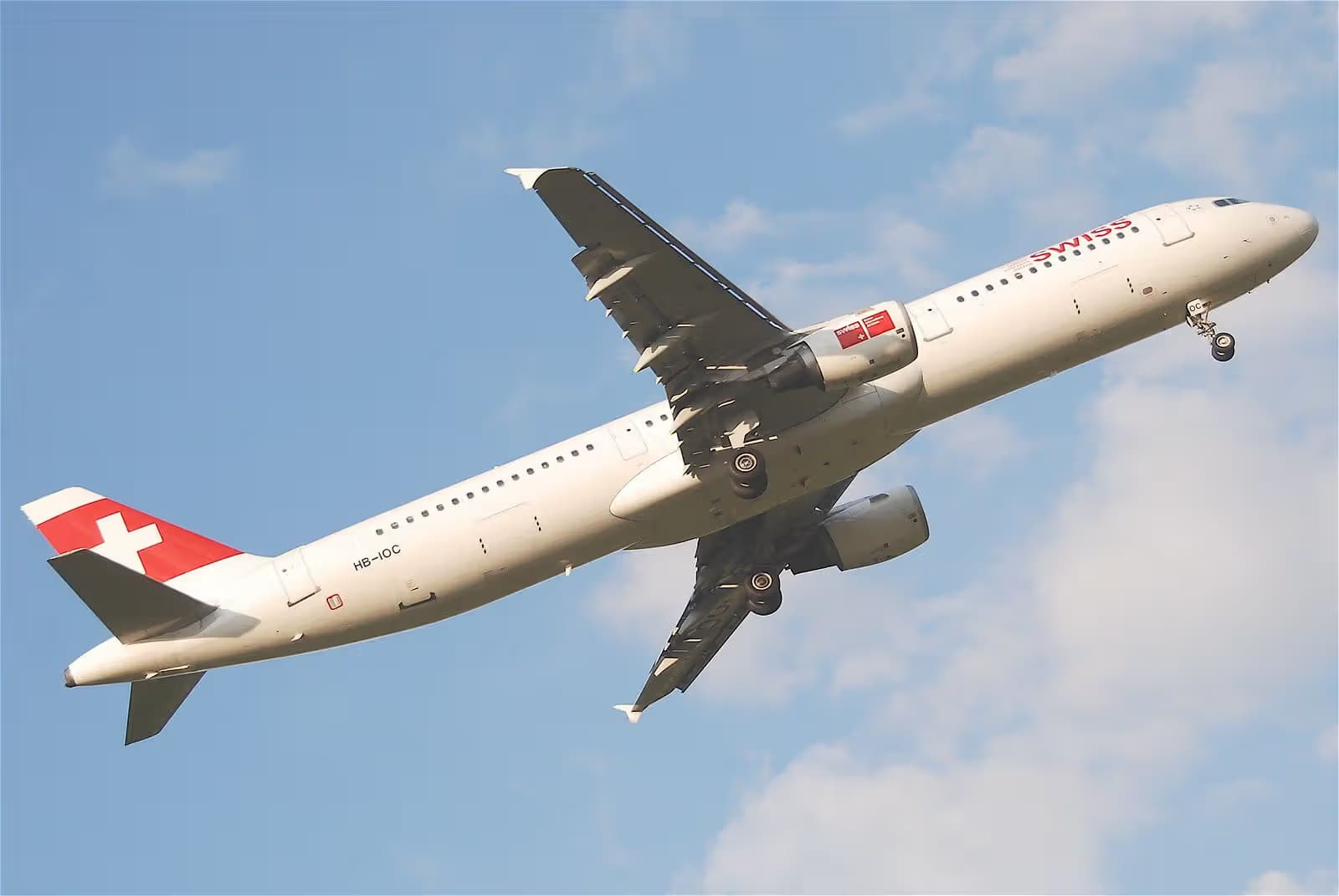 HB-IOC — Airbus