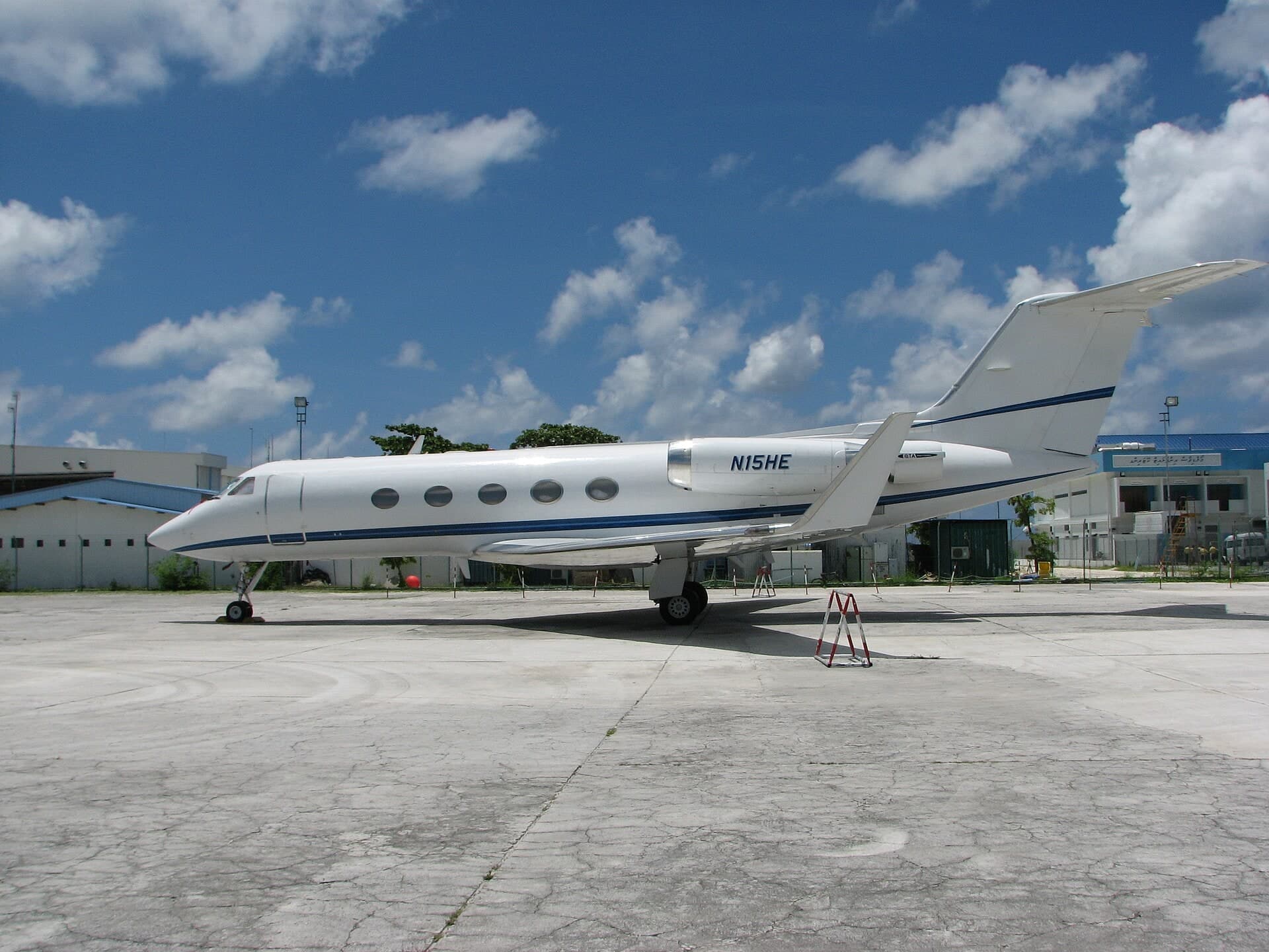 N15HE — Business jet