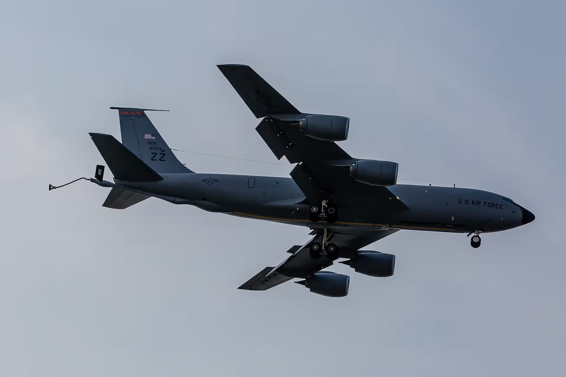 Unidentified — Boeing