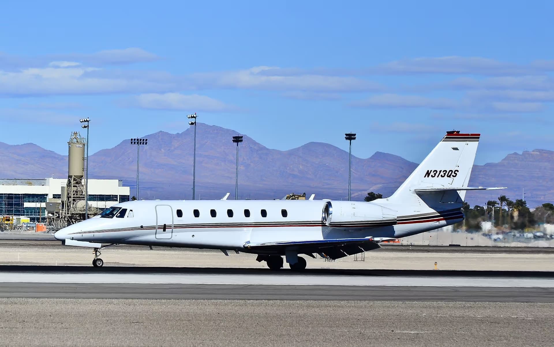 N313QS — Business jet