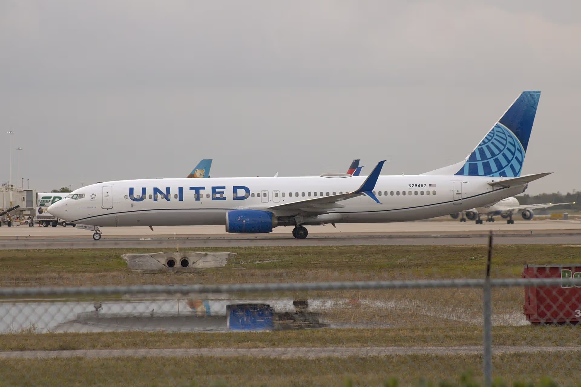 N28457 — Boeing