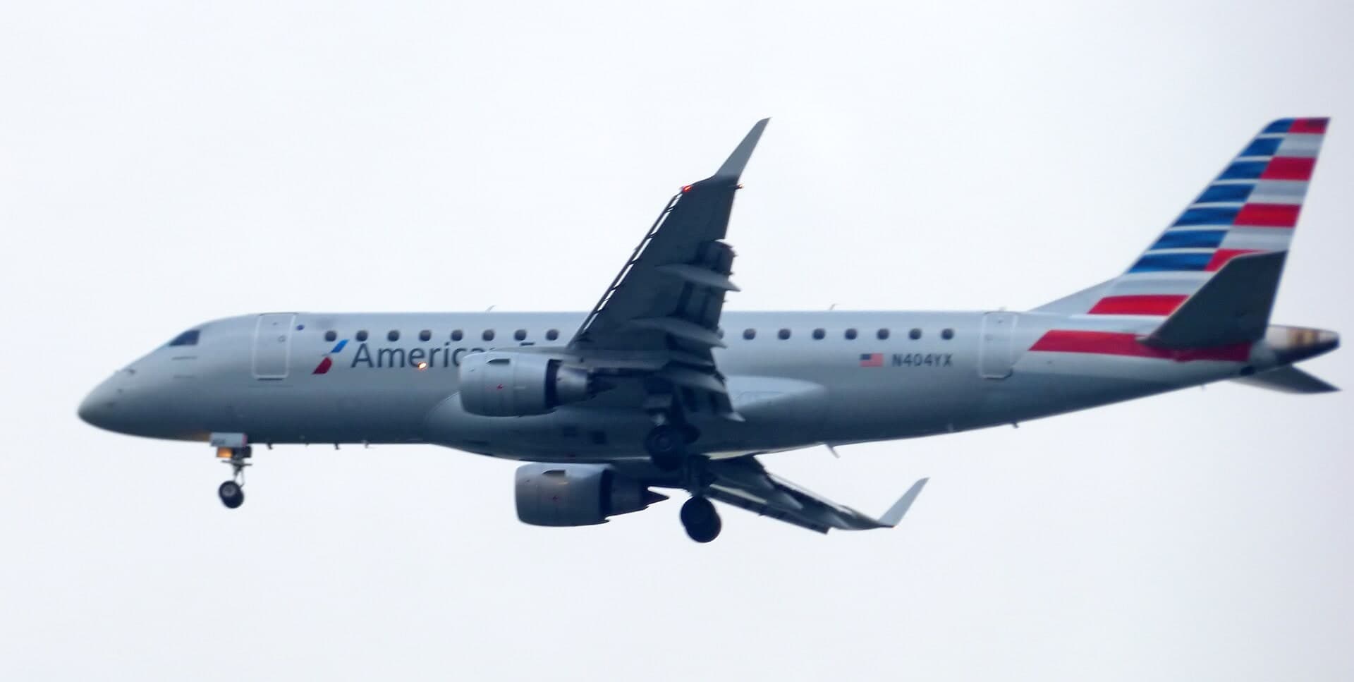 N404YX — Embraer