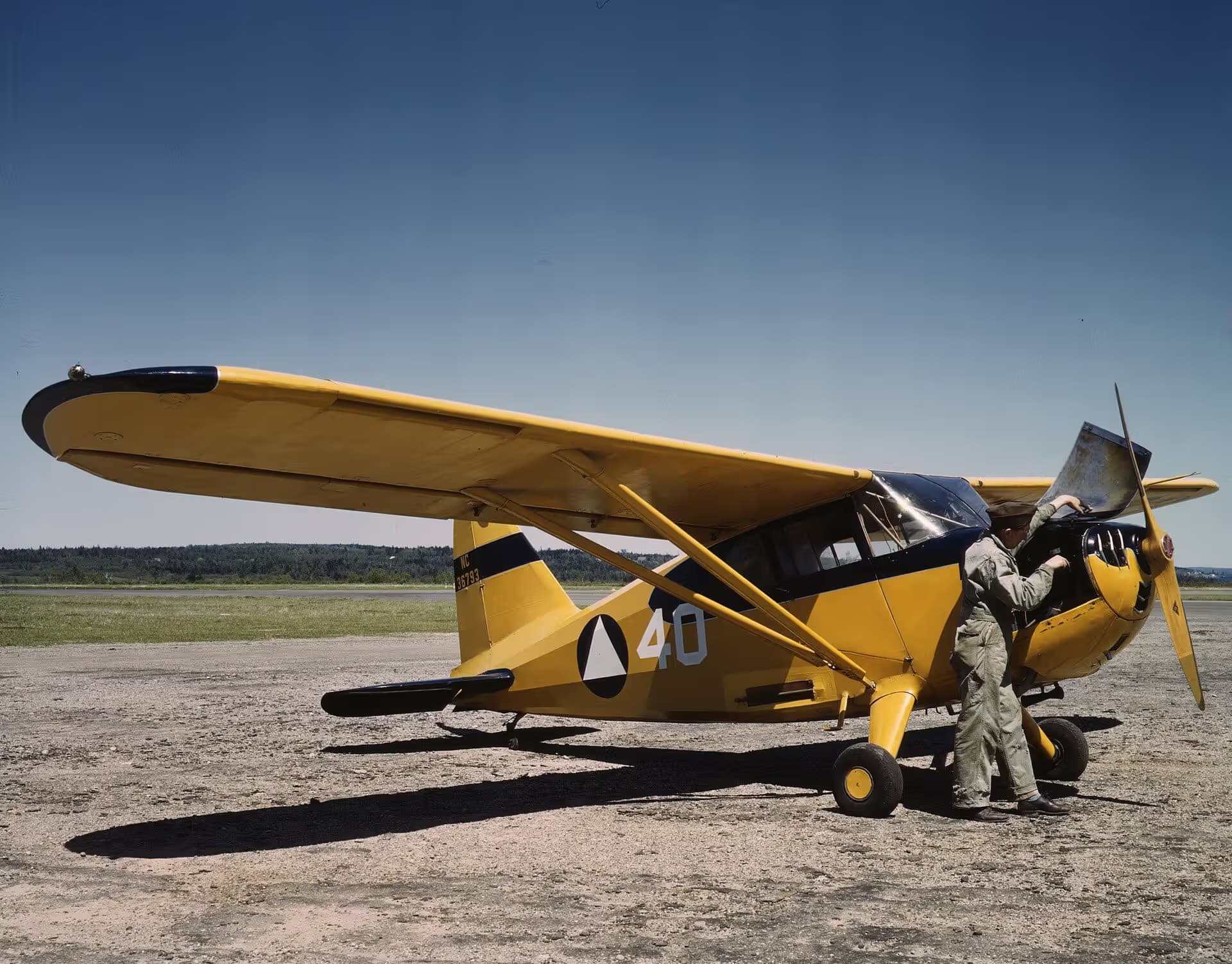 Unidentified — Aircraft