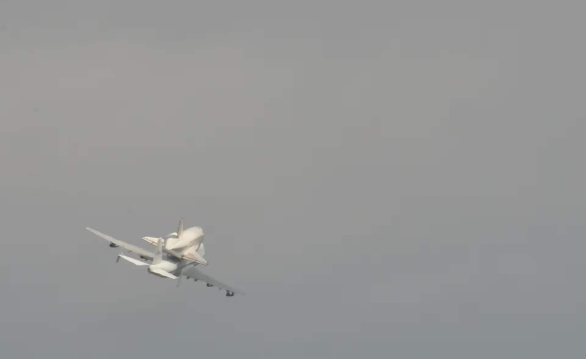 Unidentified — Aircraft