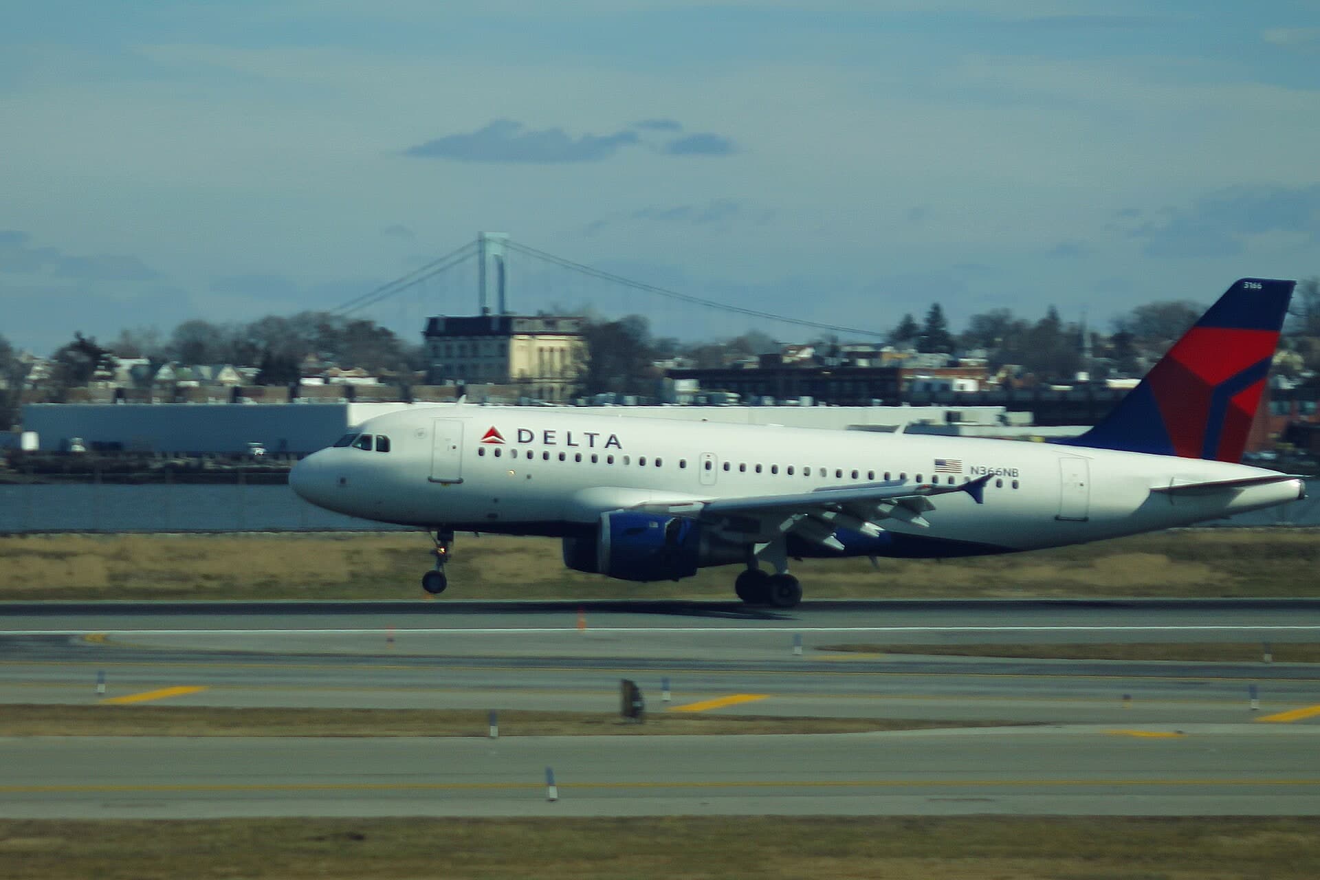 N366NB — Airbus
