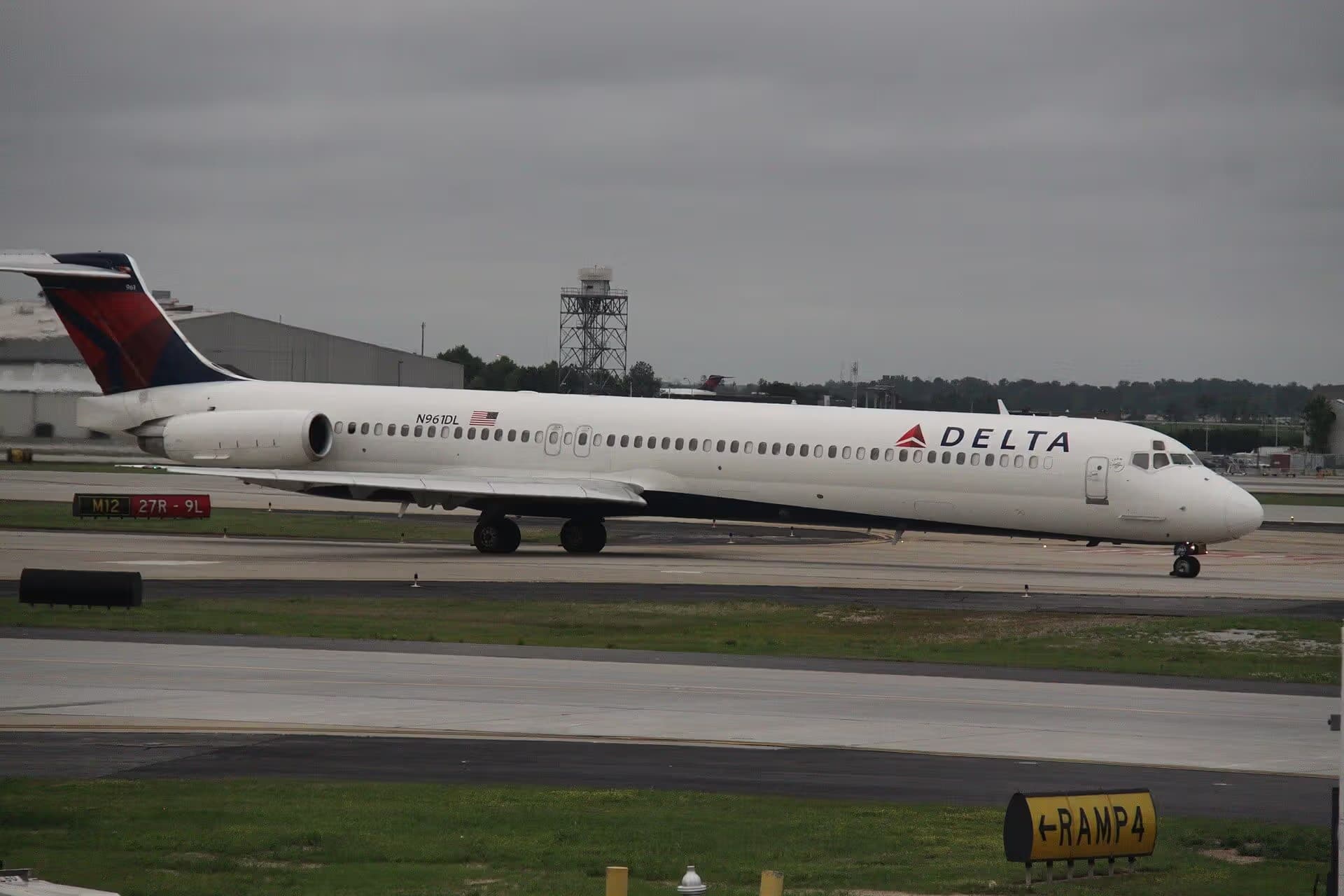 N961DL — Aircraft