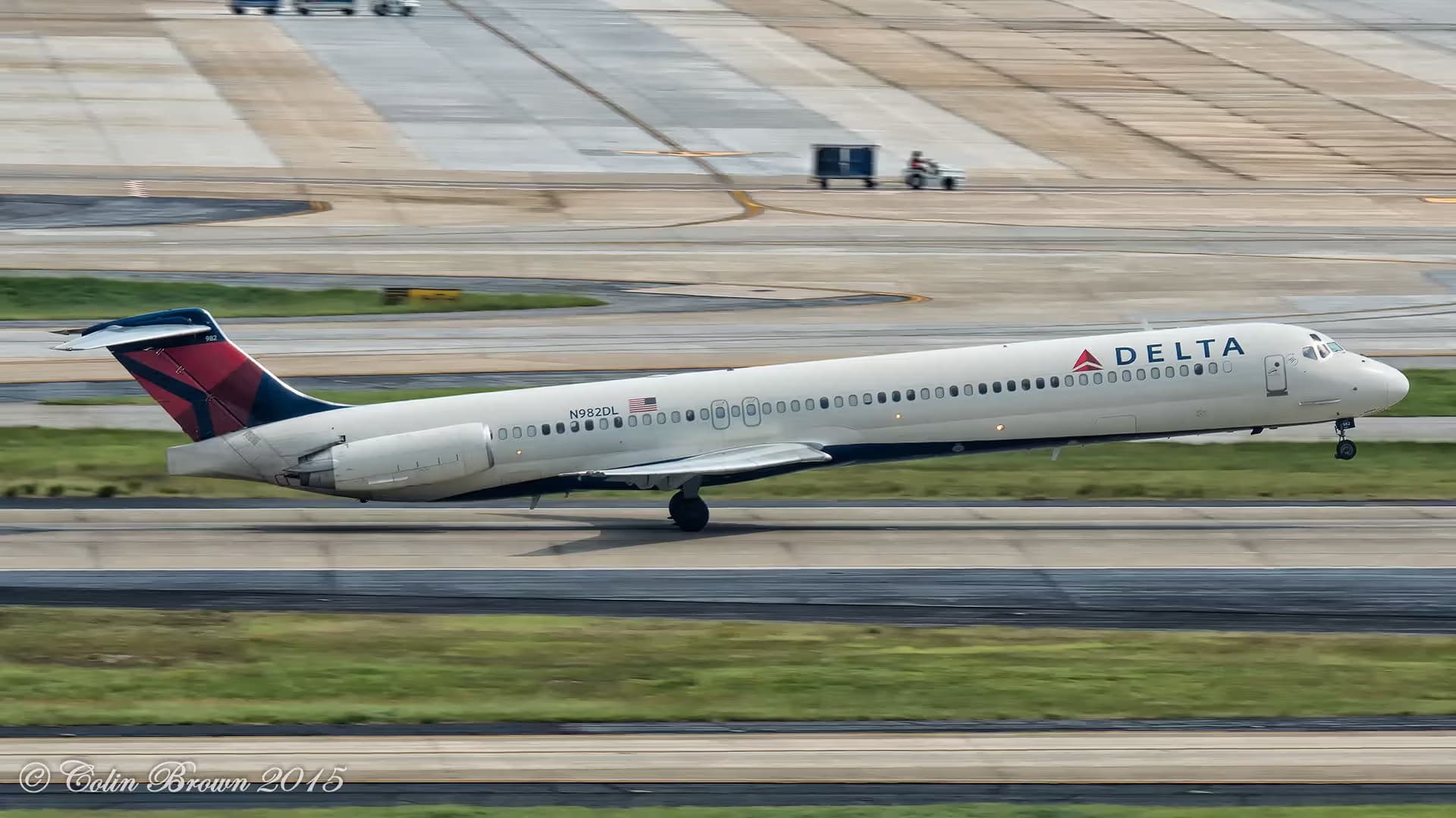 N982DL — Douglas