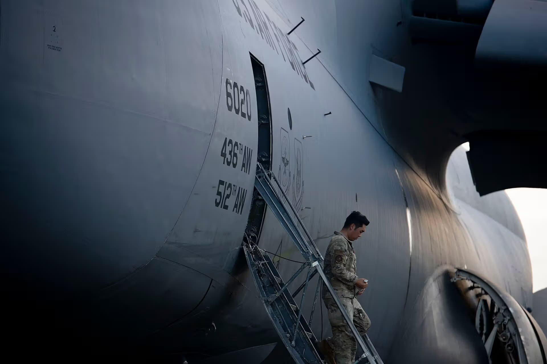 Unidentified — Aircraft