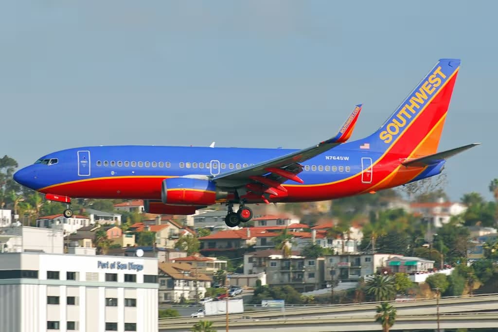 N764SW — Boeing