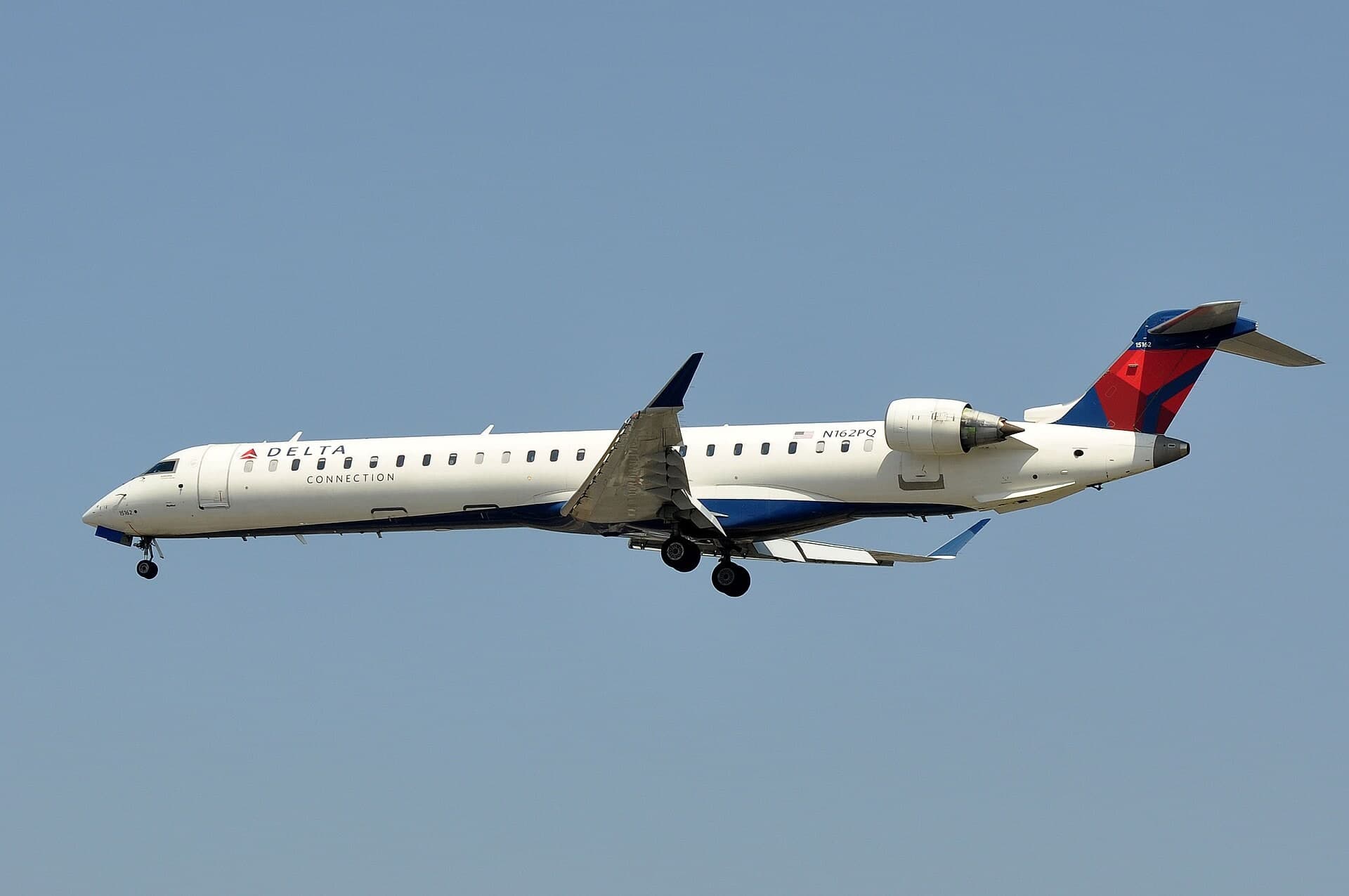N162PQ — Bombardier