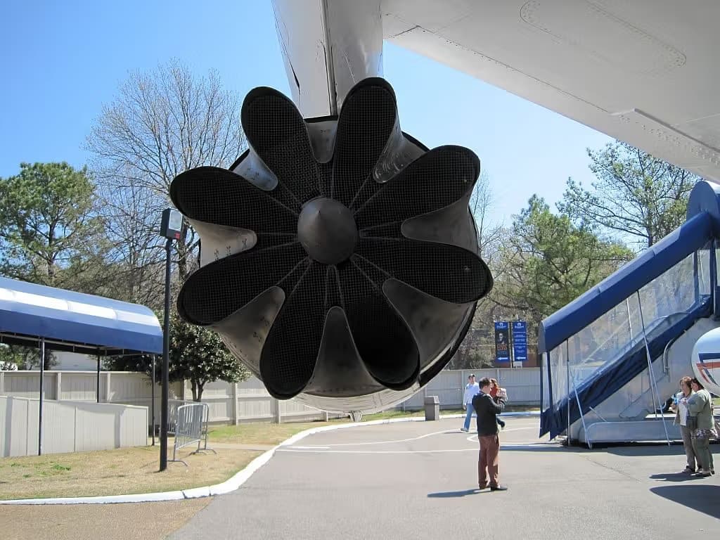 Unidentified — Aircraft