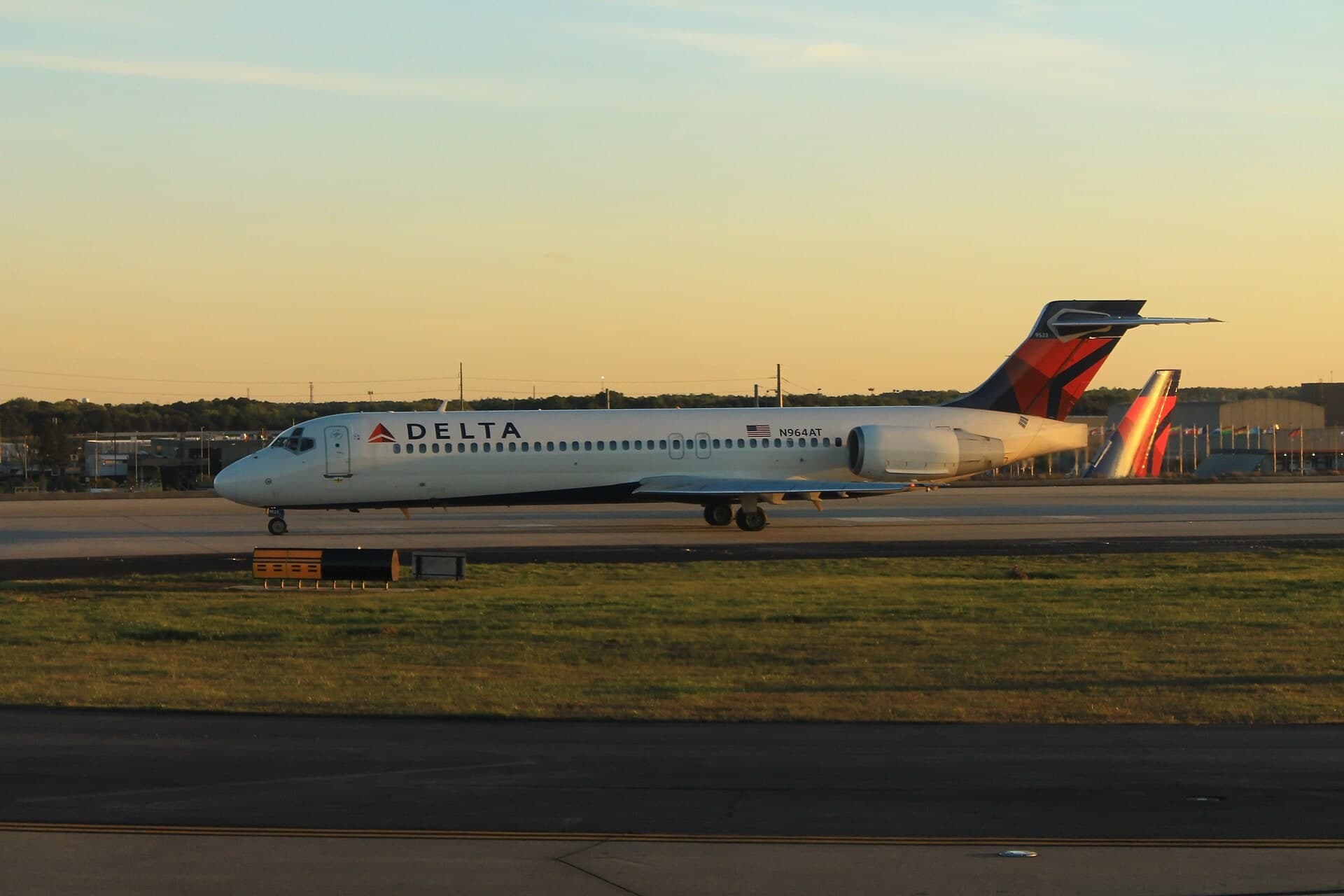 N964AT — Boeing
