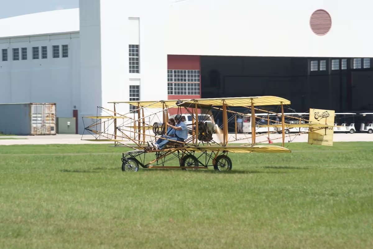 Unidentified — Aircraft