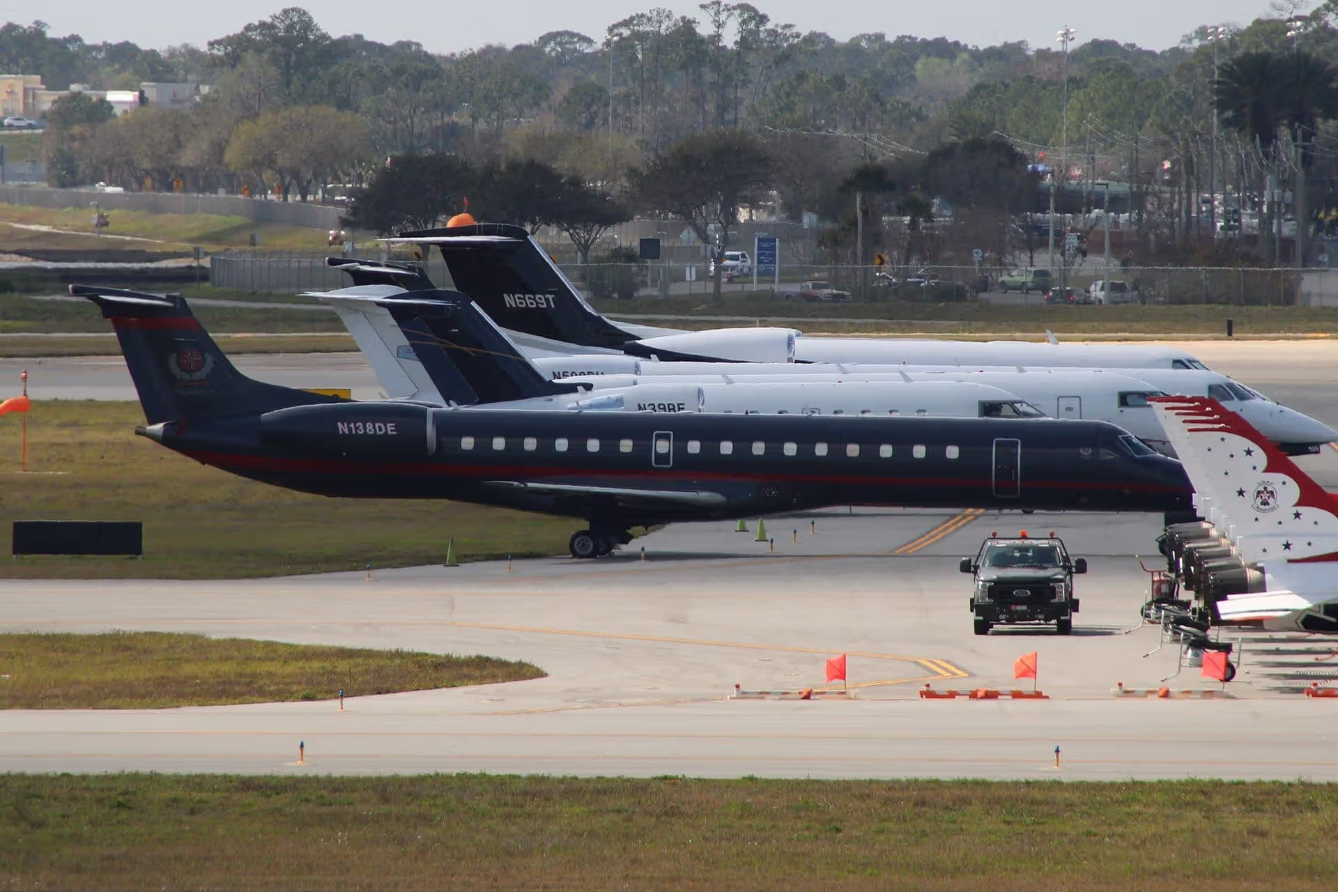 N138DE — Embraer
