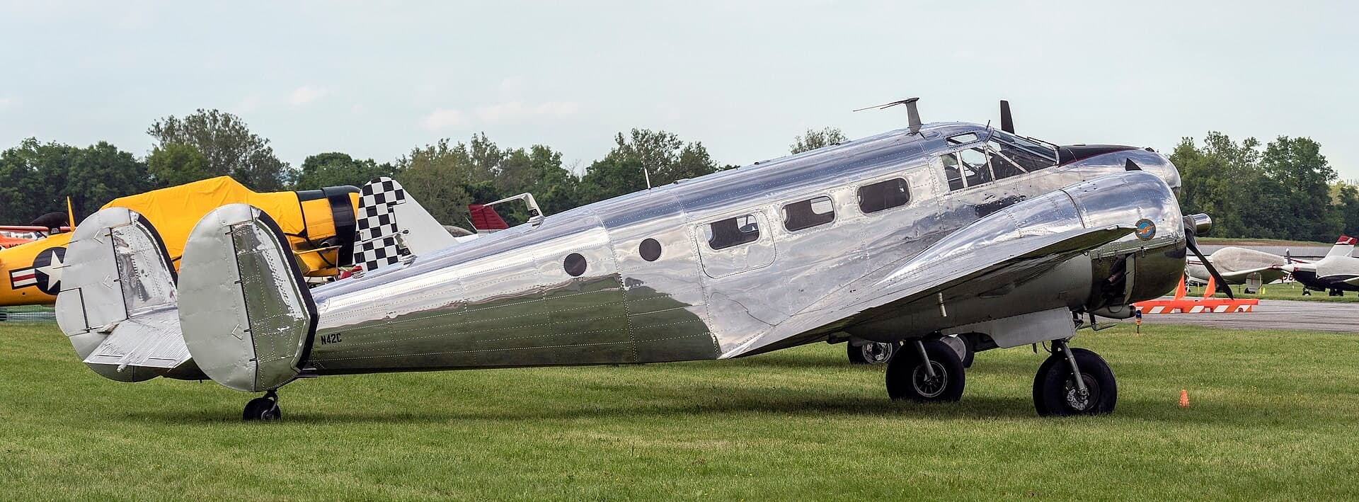 N42C — Beech