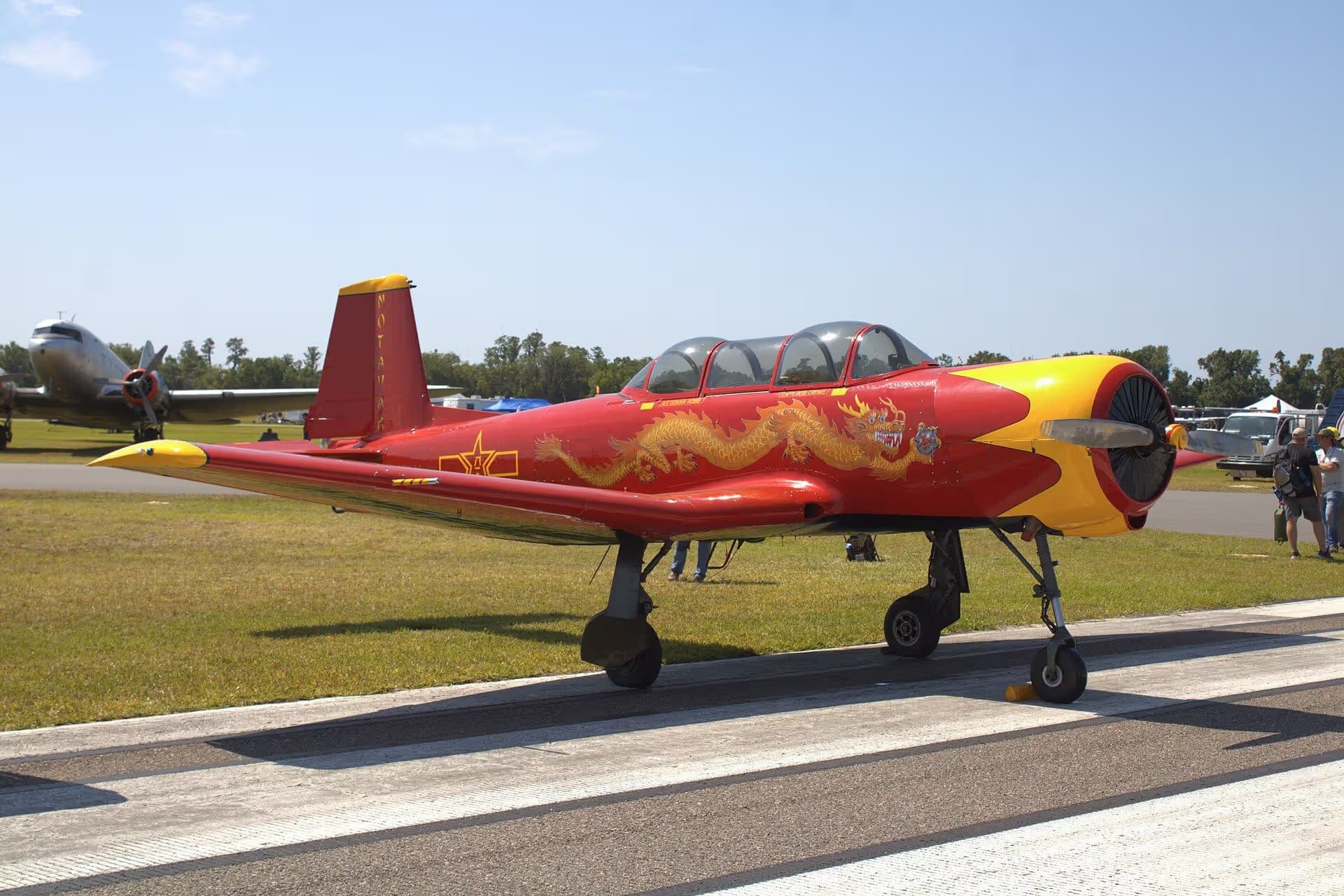 Unidentified — Single-engine aircraft