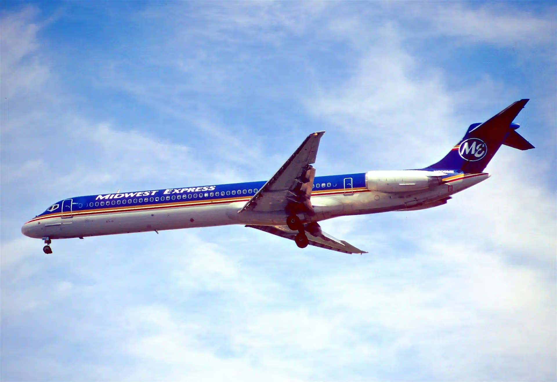 N809ME — Douglas