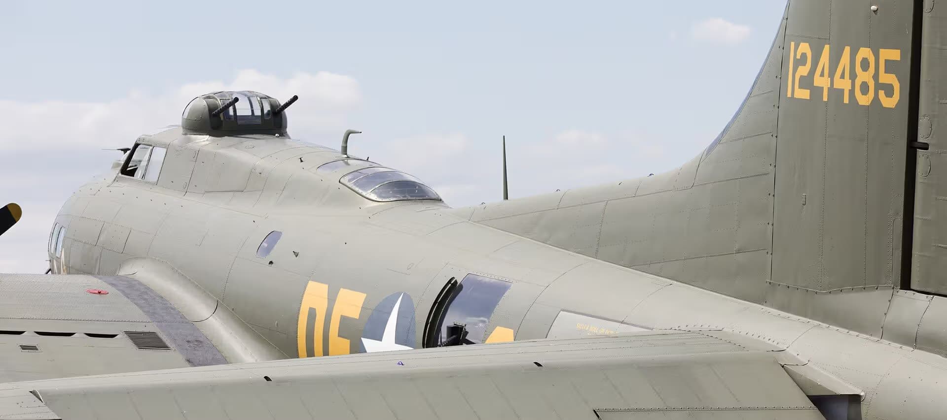 Unidentified — Warbird