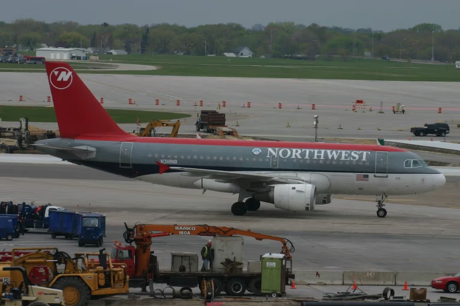 N318NB — Airbus