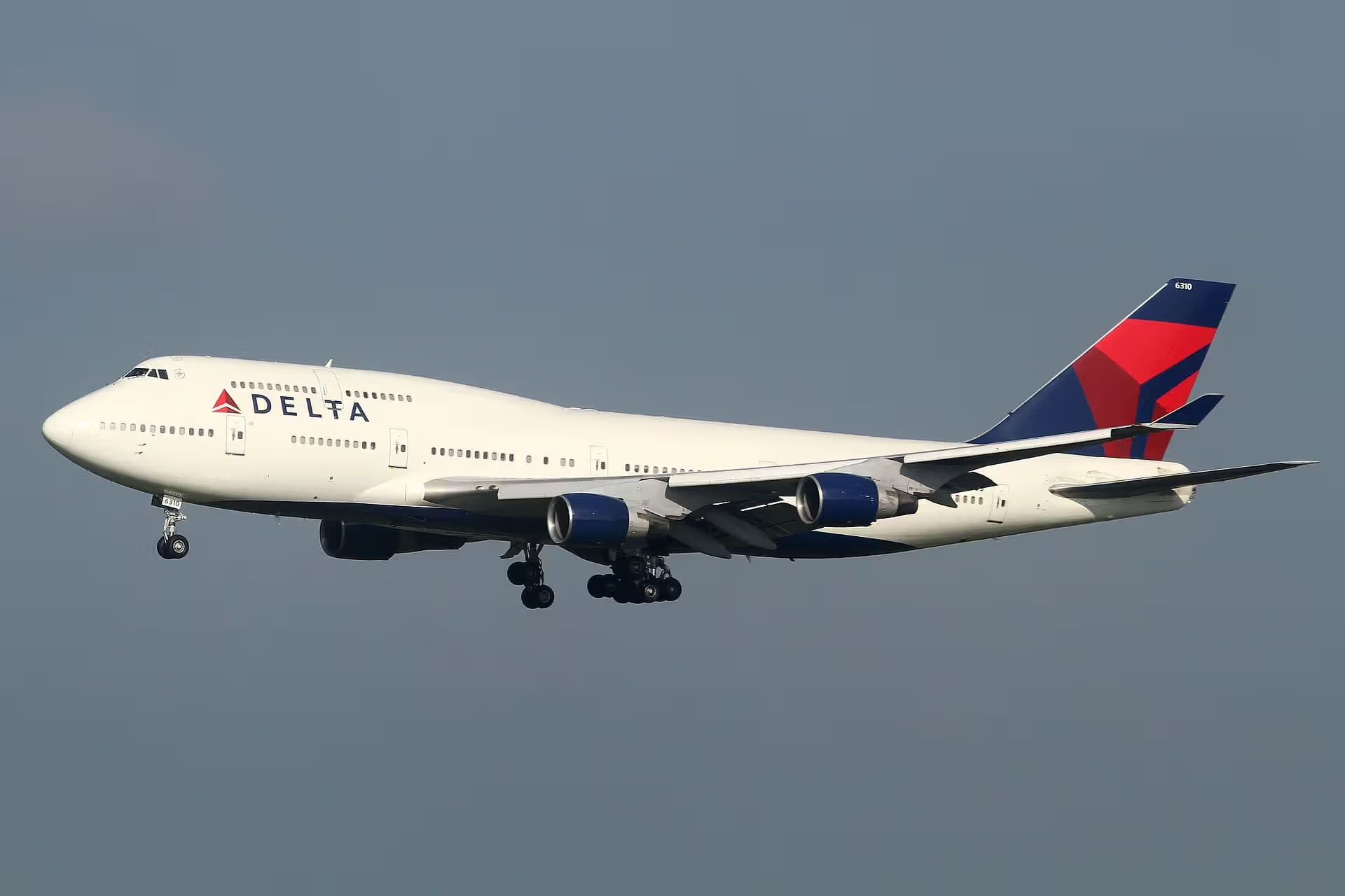 N670US — Boeing